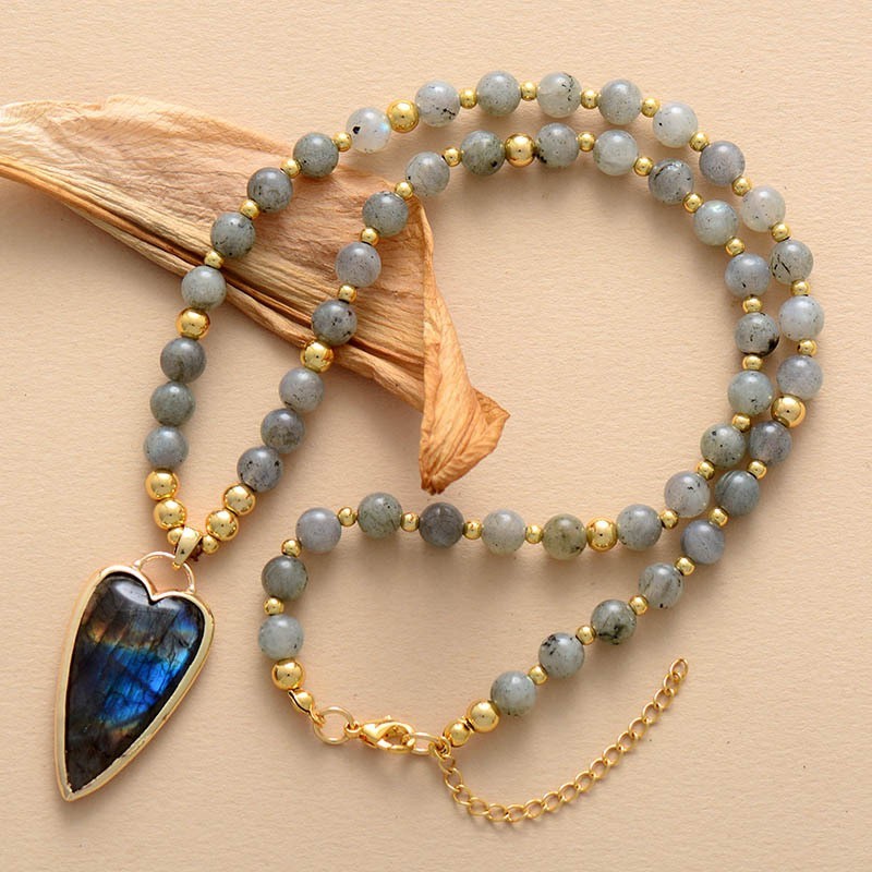Handmade Premium Labradorite Heart Pendant Crystal Beaded Healing Women Necklace