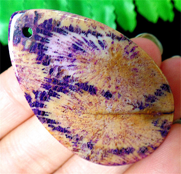 47x31x7mm Purple&Brown Chrysanthemum Coral Teardrop Healing Pendant Bead EA89903