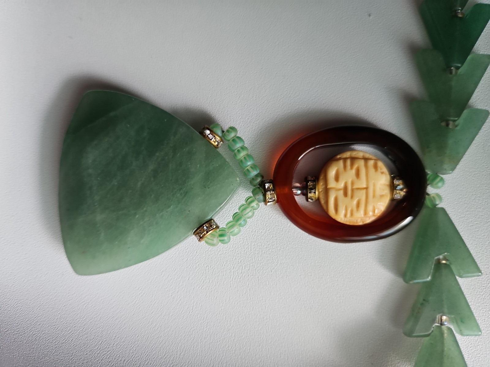 Green Glass Stone & Gemstone Beaded Necklace Trillion Charm Pendant Happiness