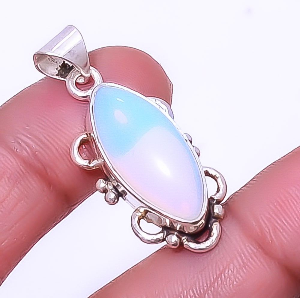 Milky Opal Gemstone 925 Silver Plated Jewelry Pendant 1.56″ T273