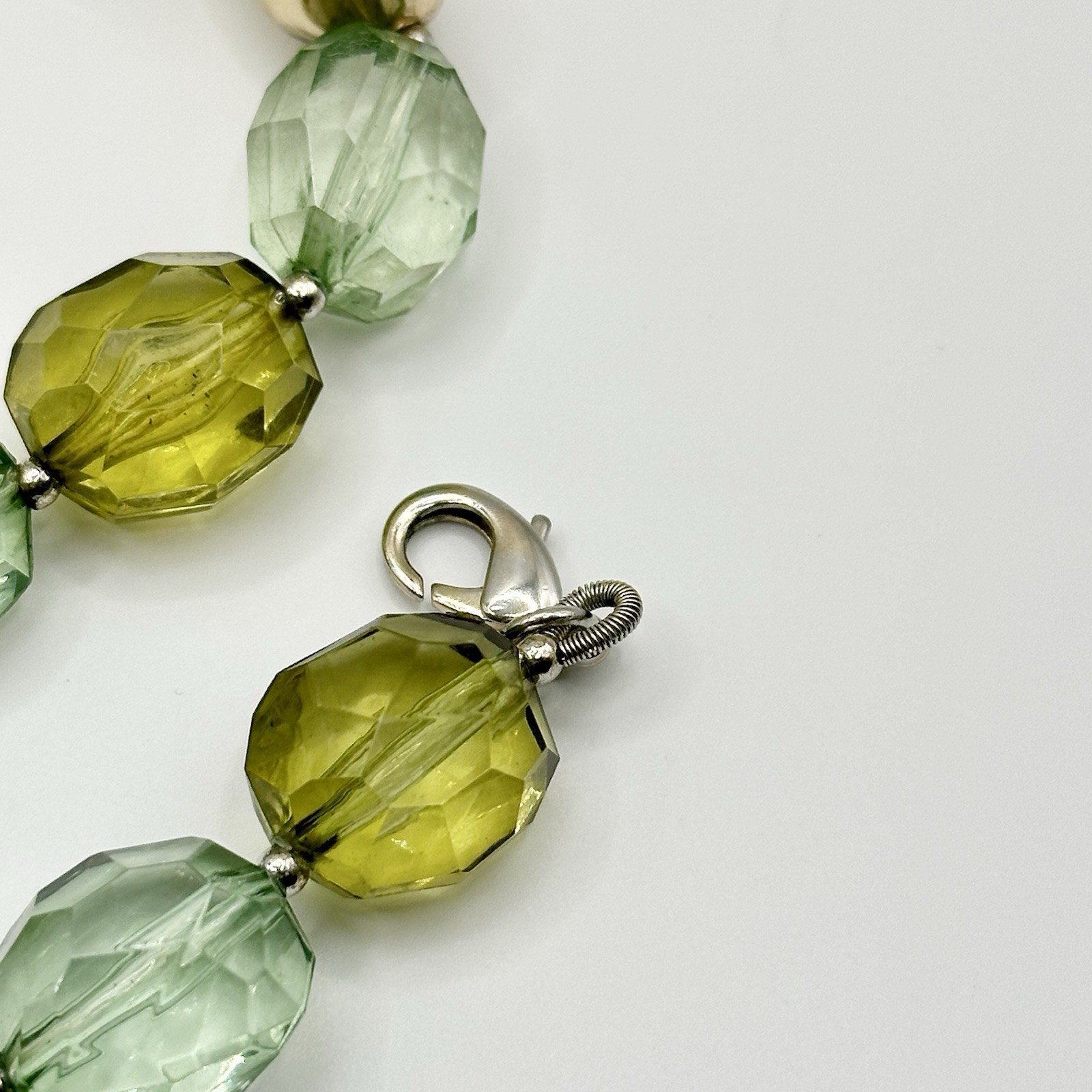 Dana Buchman Faceted Acrylic Green Bead Statement Necklace 17-20”