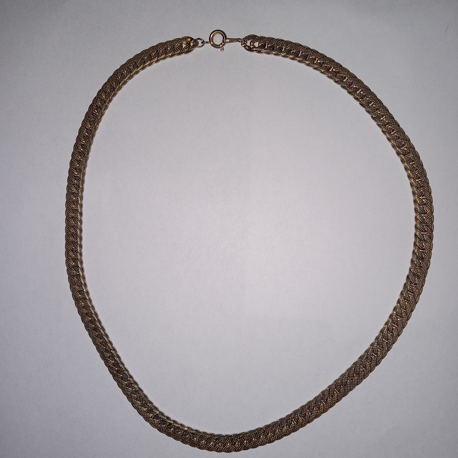 Thick Flat Curb Link Gold Tone 18 Inch Chain Necklace Preppy Basic Quiet Luxury