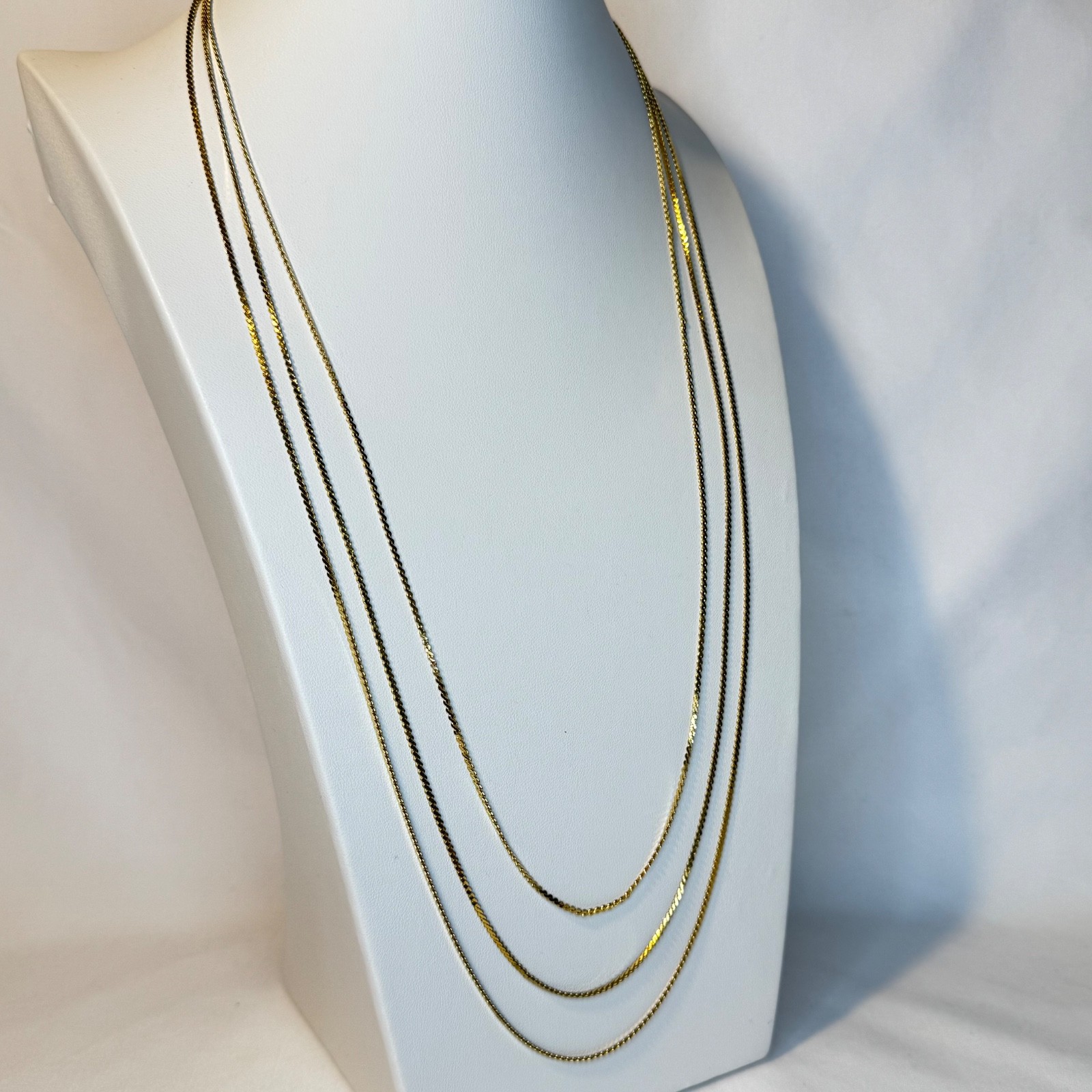 Vintage Triple Strand Gold Tone Flat Curb Link Necklace Layered Chain