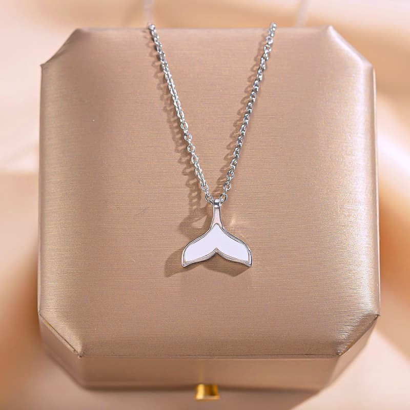 Tail Pendant Beautiful Fishtail Necklace Charm Whale Fish Chain Woman Jewelry