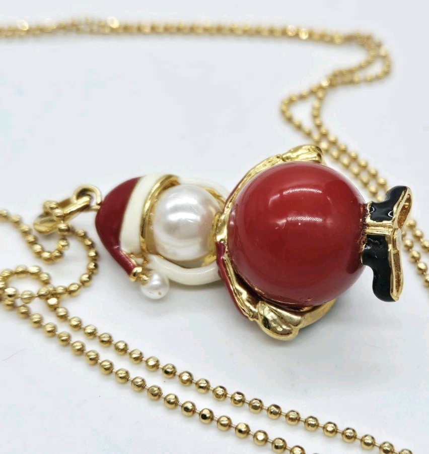 Santa Claus Pendant Necklace enamel Glass Faux Pearl Gold tone 28 in