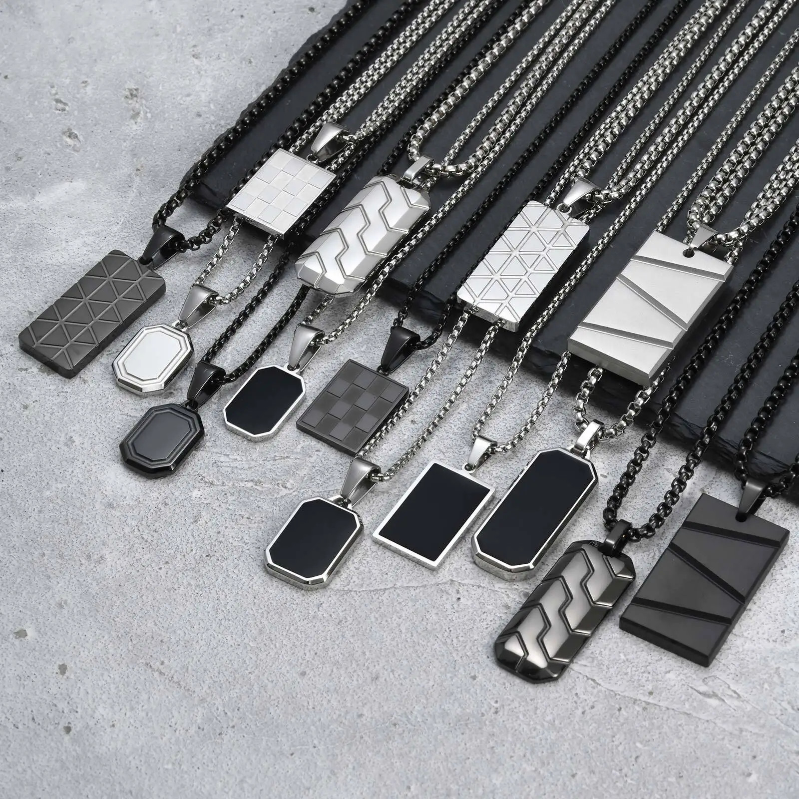 Men Stainless Steel Military Dog Tag Pendant Necklace Box Chain Jewelry Gift New