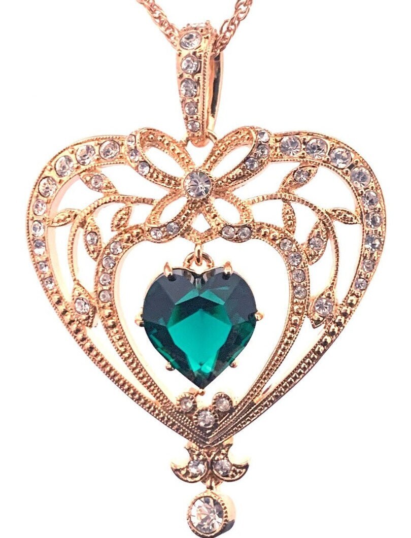 May Birthstone Gold Plated Metal Necklace Set With Heart Shaped Emerald Crystal