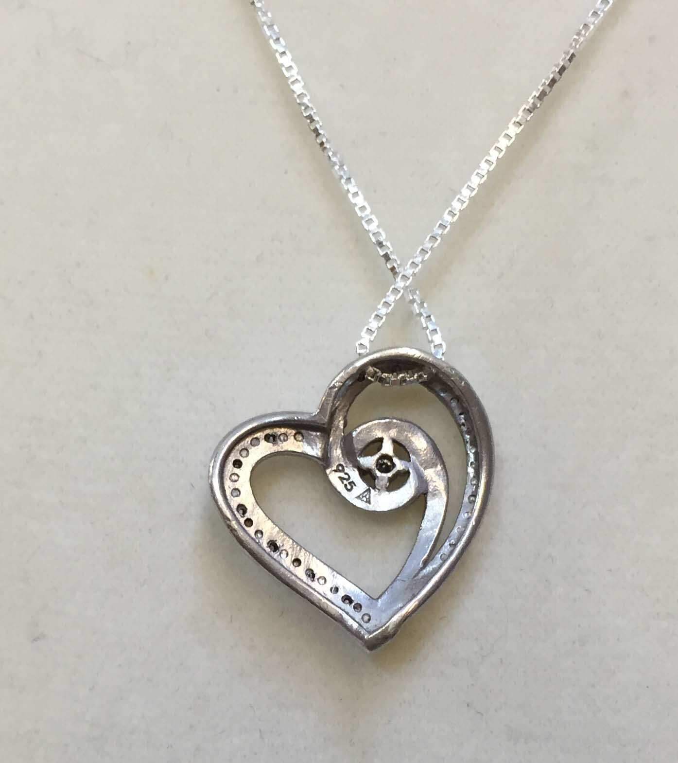Heart Pendant w/ Diamond Sterling Silver 925 18″ Box Chain Rishi Alexander