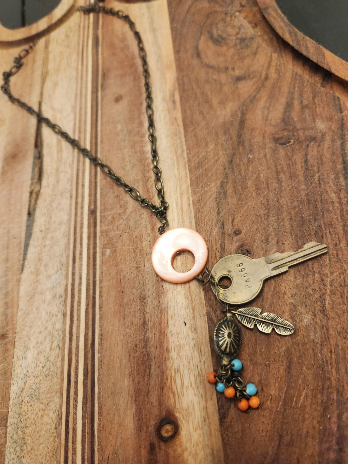 Gold-Tone Bohemian Charm Necklace Key Feather Bead Dangles Cable Chain
