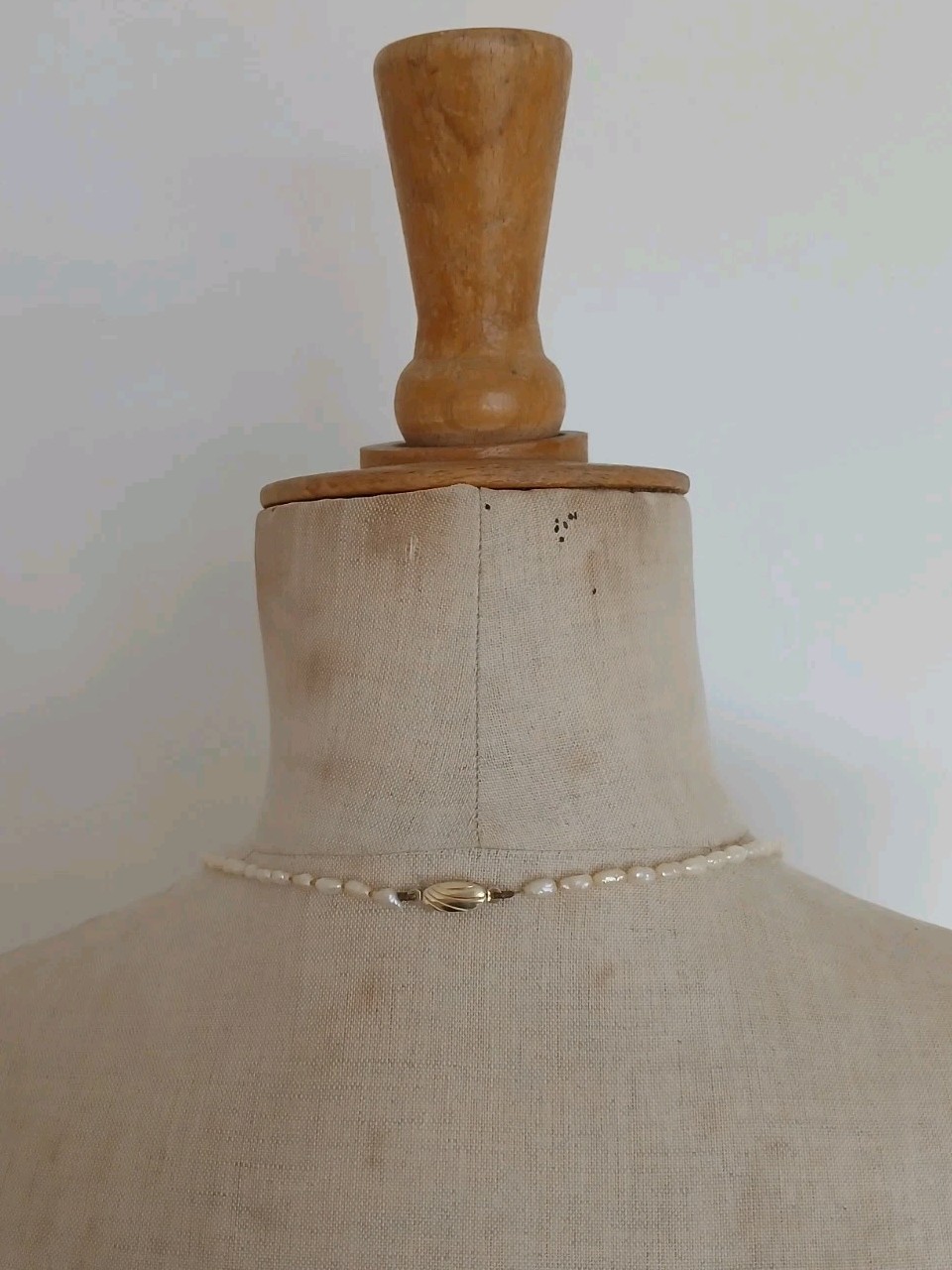 GOLD PLATED STERLING SILVER & WHITE SEED PEARL NECKLACE -HALLMARKED JKa -18 INCH