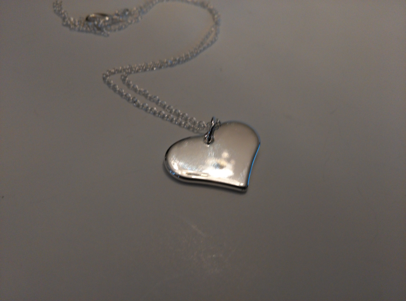 Lovely Solid Plain Heart Necklace in 925 Sterling Silver
