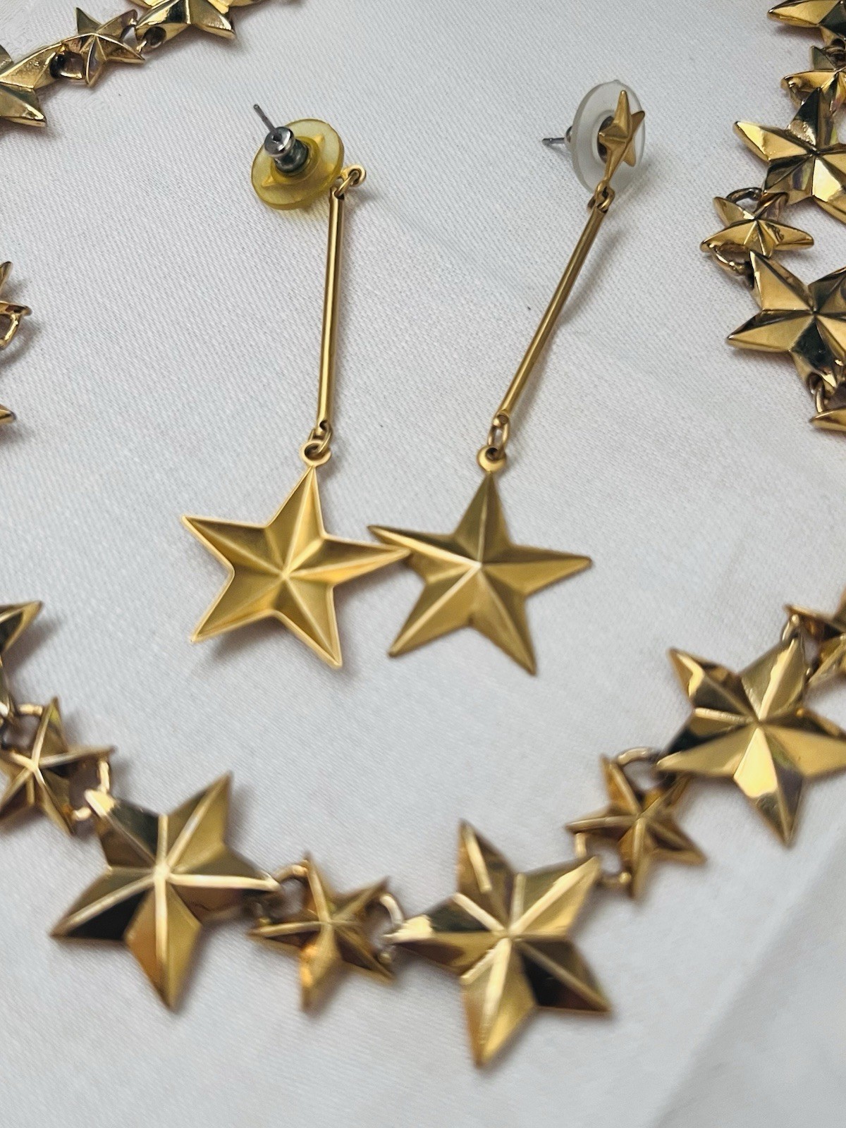 Anne Klein Vintage Gold Tone Star Choker Necklace with Matching Earrings Set 16”