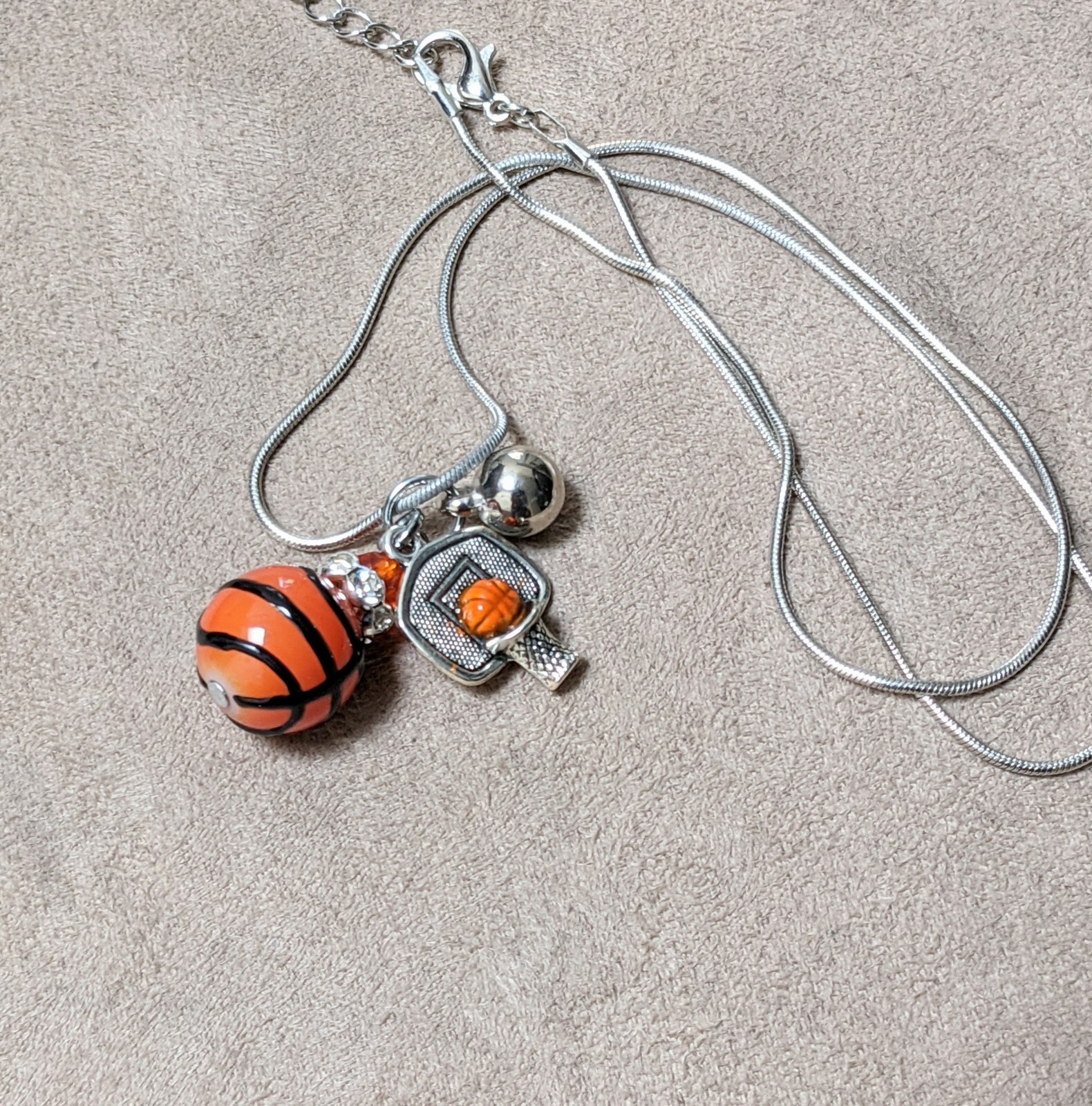 Basketball Necklace Sports Fan Jewelry Pendant chain Necklace 18″ +2″ ext