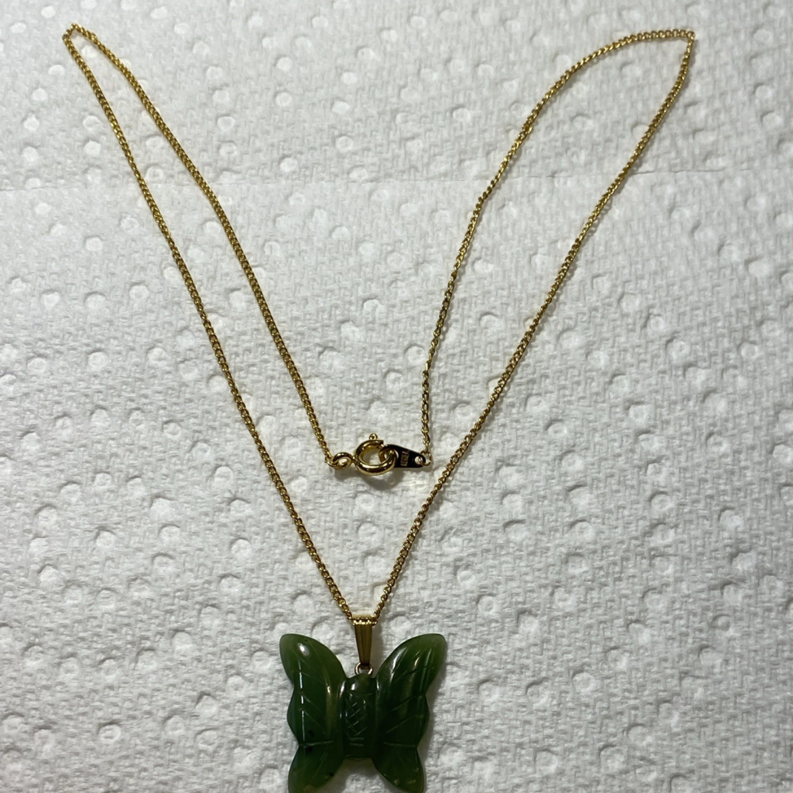 Gold Tone Metal Cable Chain Necklace Green Butterfly Jade Charm Pendant