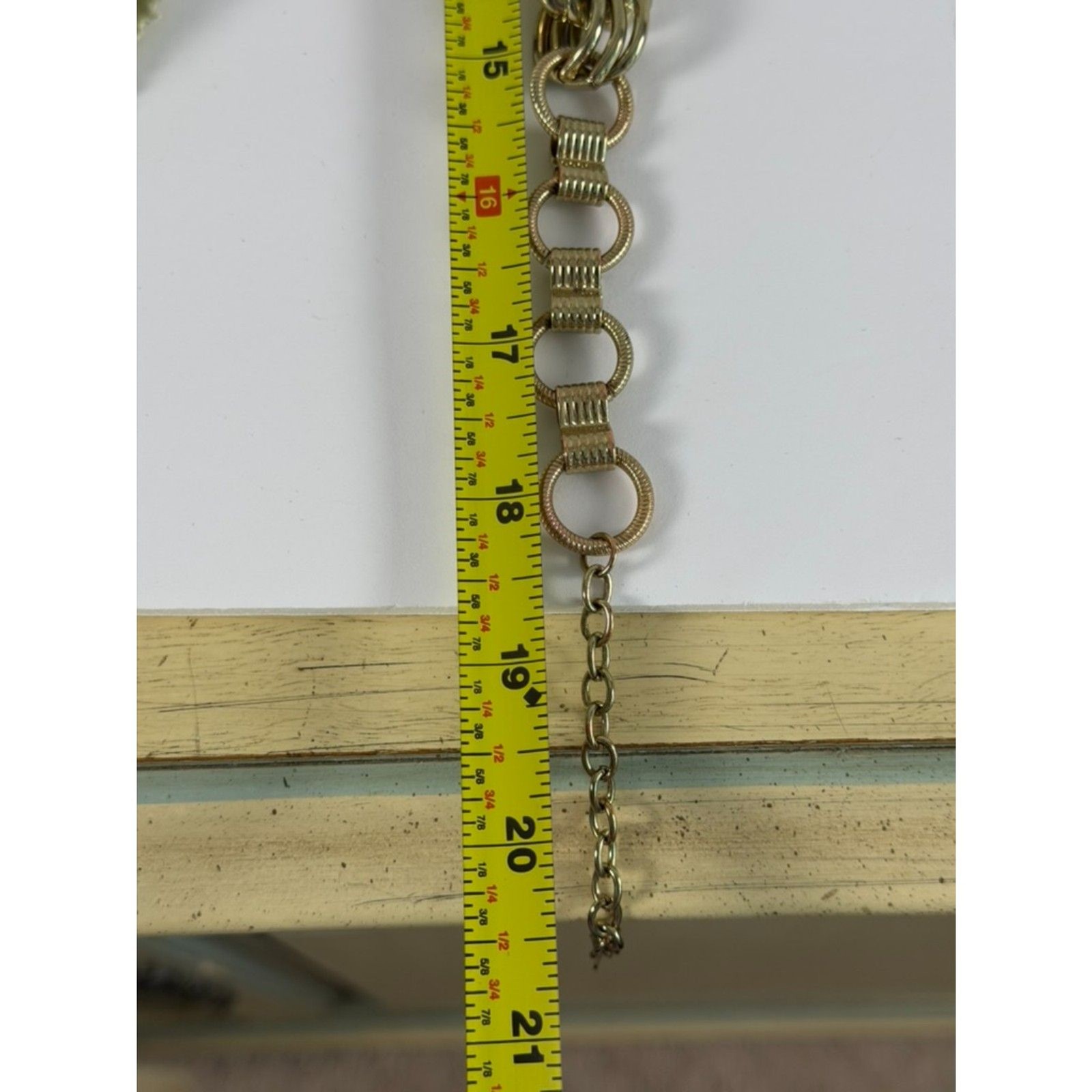 Robert Rose Vintage Gold Tone Chunky Chain Statement Necklace Ribbed Links Retro