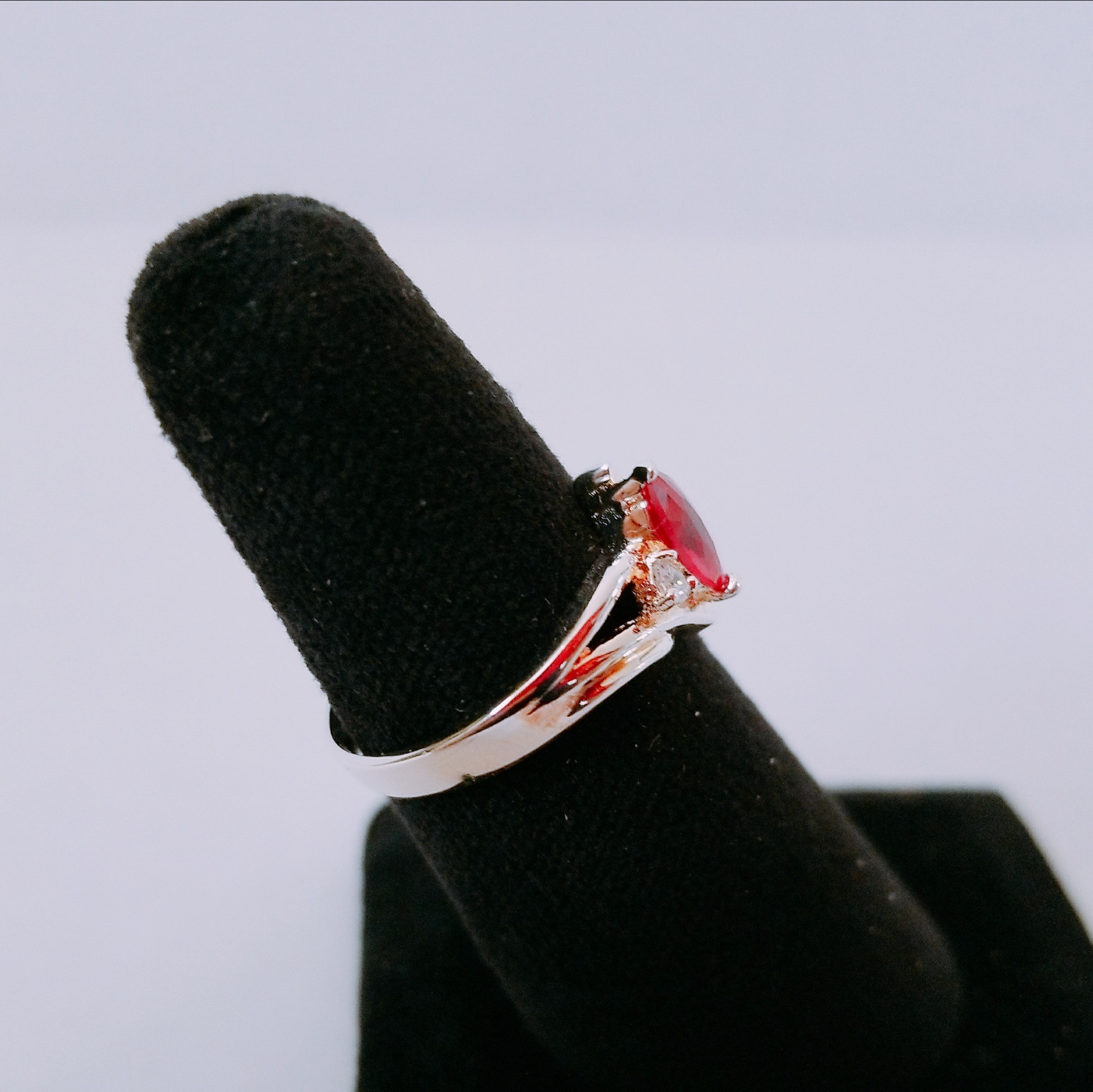 New 925 simulated Silver Ruby Red D-Shape Wedding Engagement Ring R1063Red Sz 10