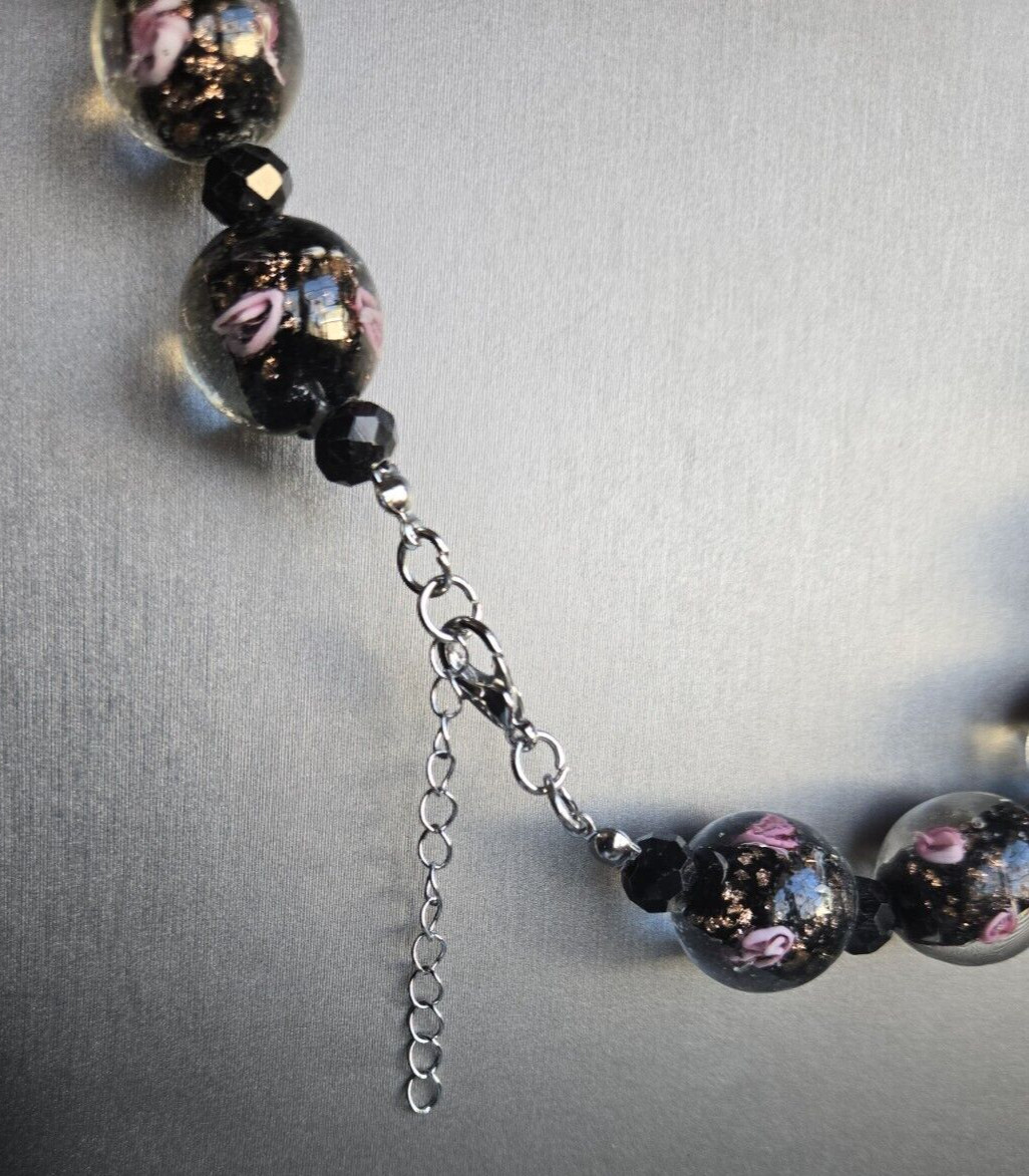 Murano Clear & Black Rosette Glass Bead Necklace 20-22 Inches in Silvertone