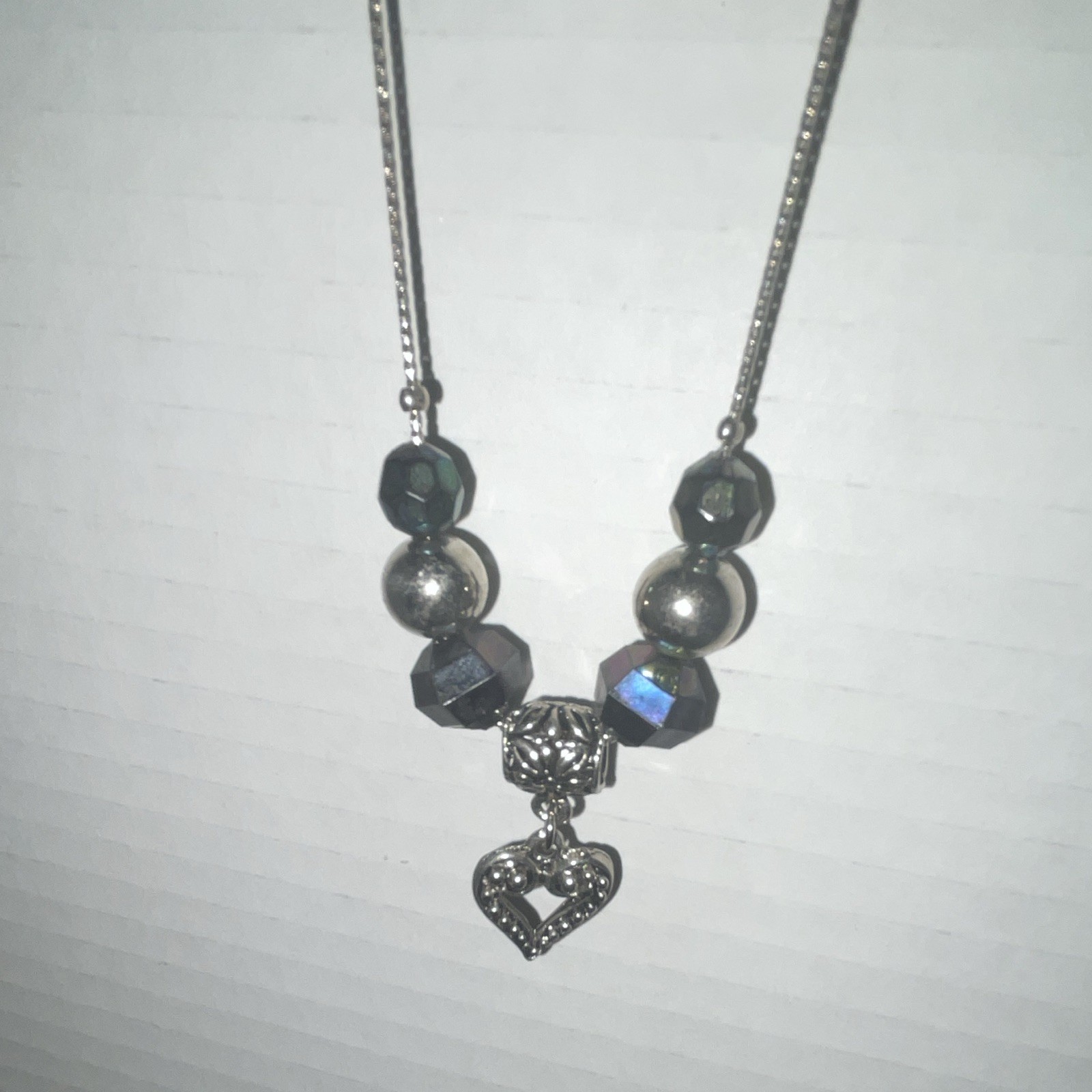 Silver-Tone Cable Chain Beaded Necklace Heart Charm Pendant Gray Crystal