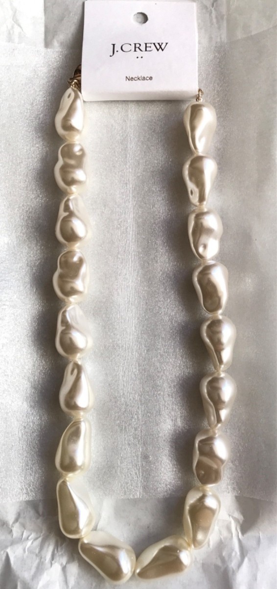 NWT J.Crew Large Baroque Pearl-Effect Statement Necklace Chocker adjustable