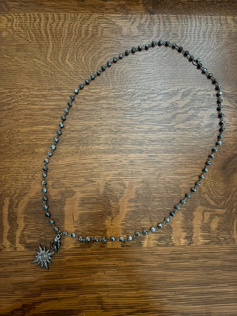 Marlyn Schiff Black Sparkle Star Necklace, New, Never Worn, App. 36″ chain