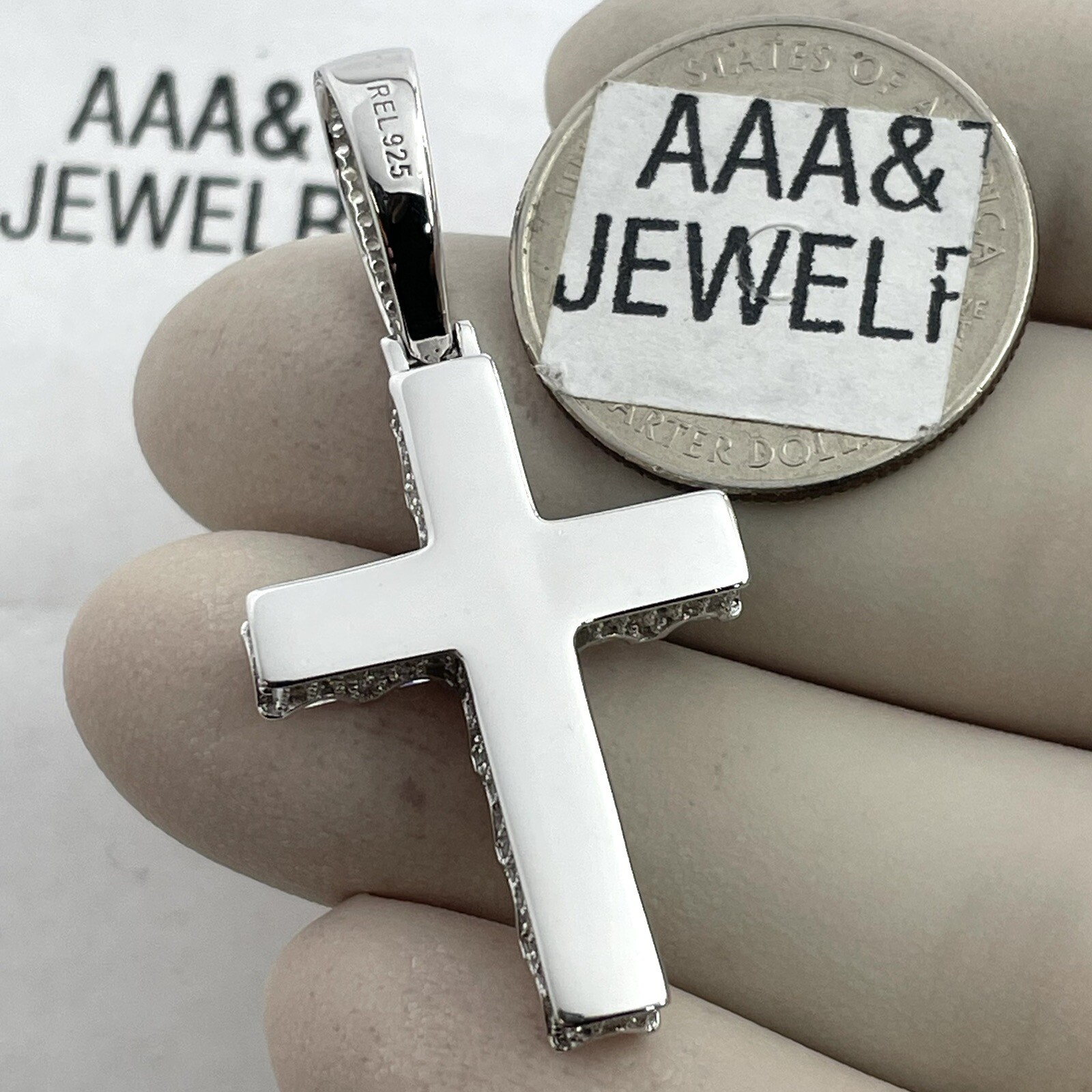 925 Solid Sterling Silver Cubic Zirconia Cross Pendant
