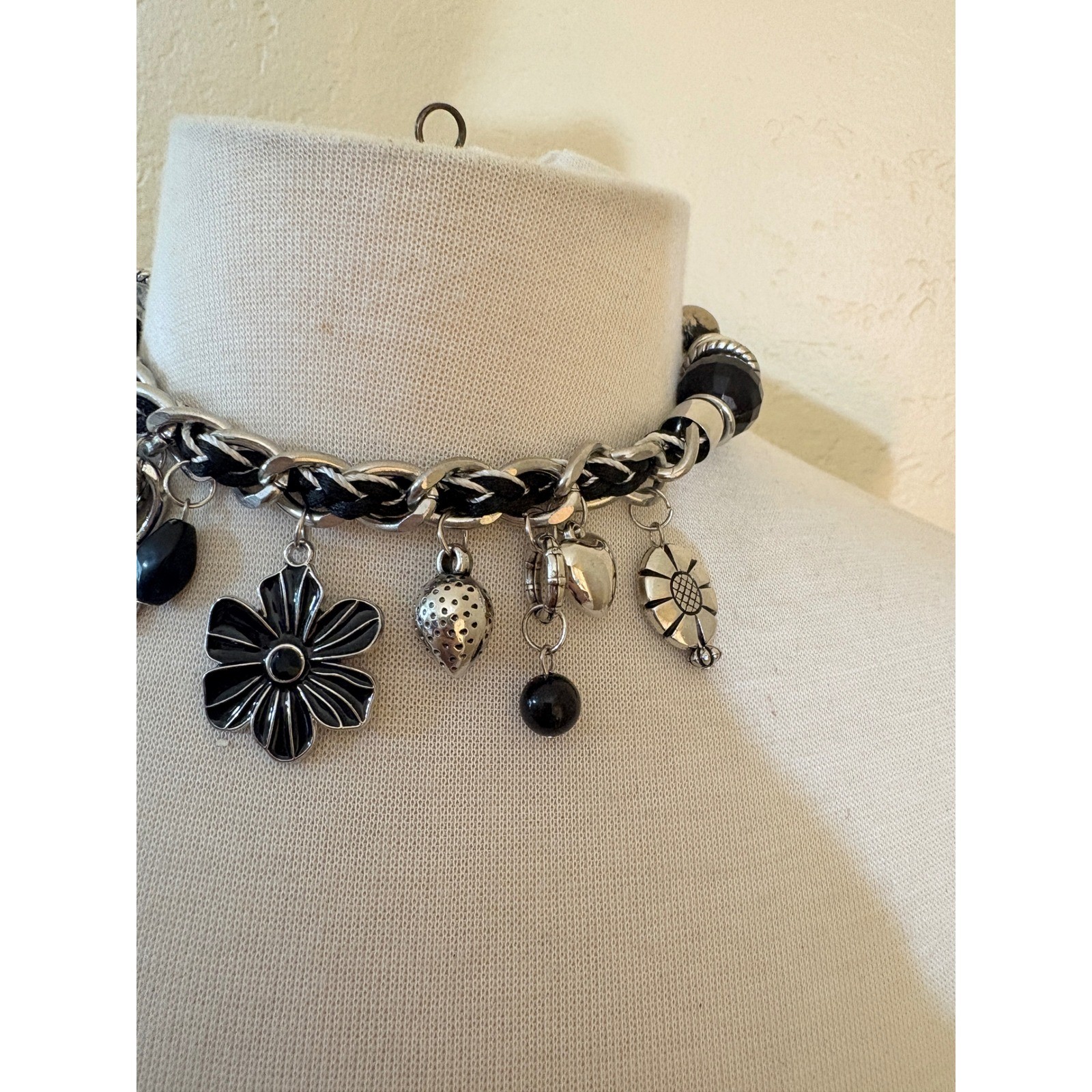 Chunky Silver Black Woven Chain Charm Choker Necklace Heart Flower Y2K Grunge