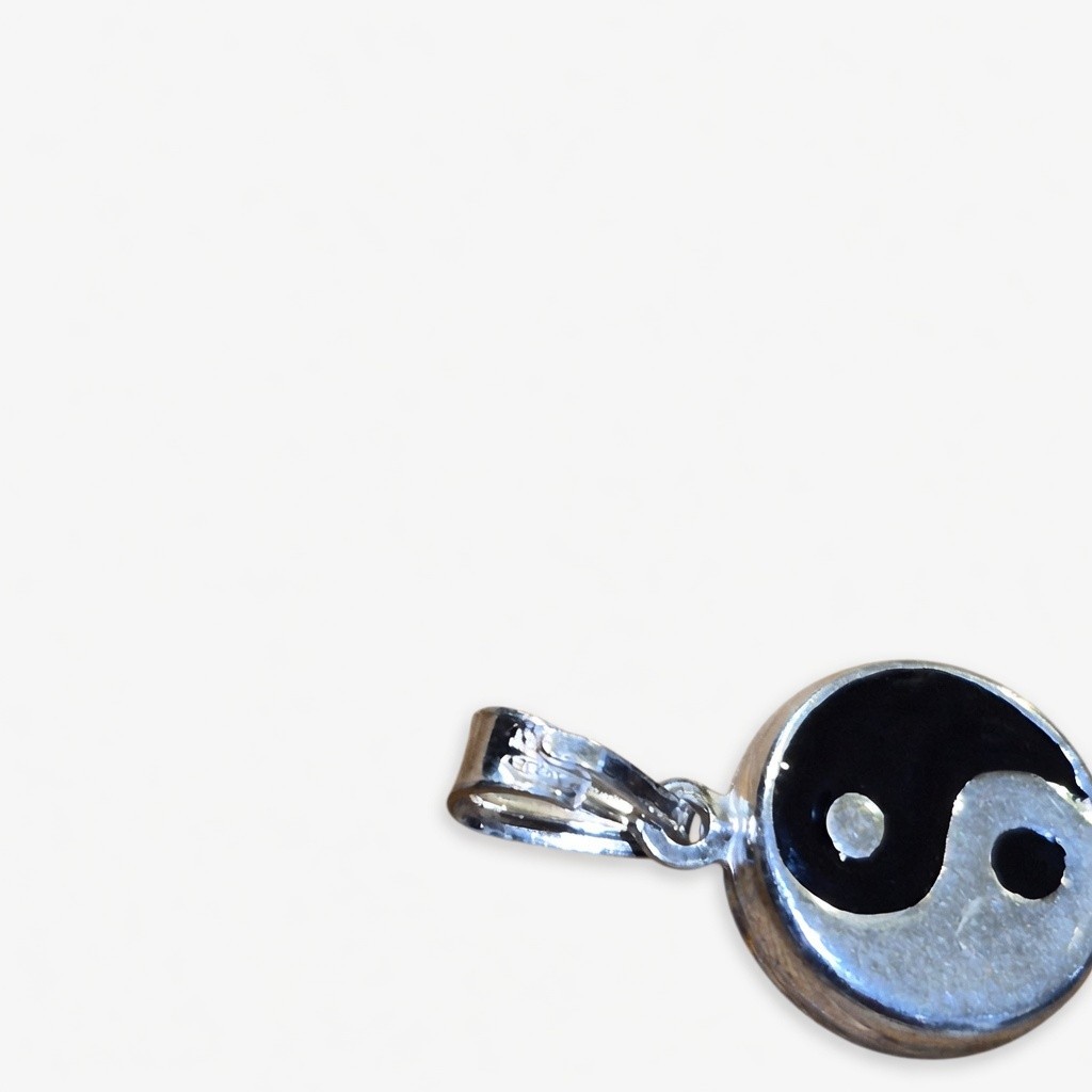 Hollow 1 Gram 925 Silver Yin Yang Round Charm Pendant, Black/Silver, 12.9mm