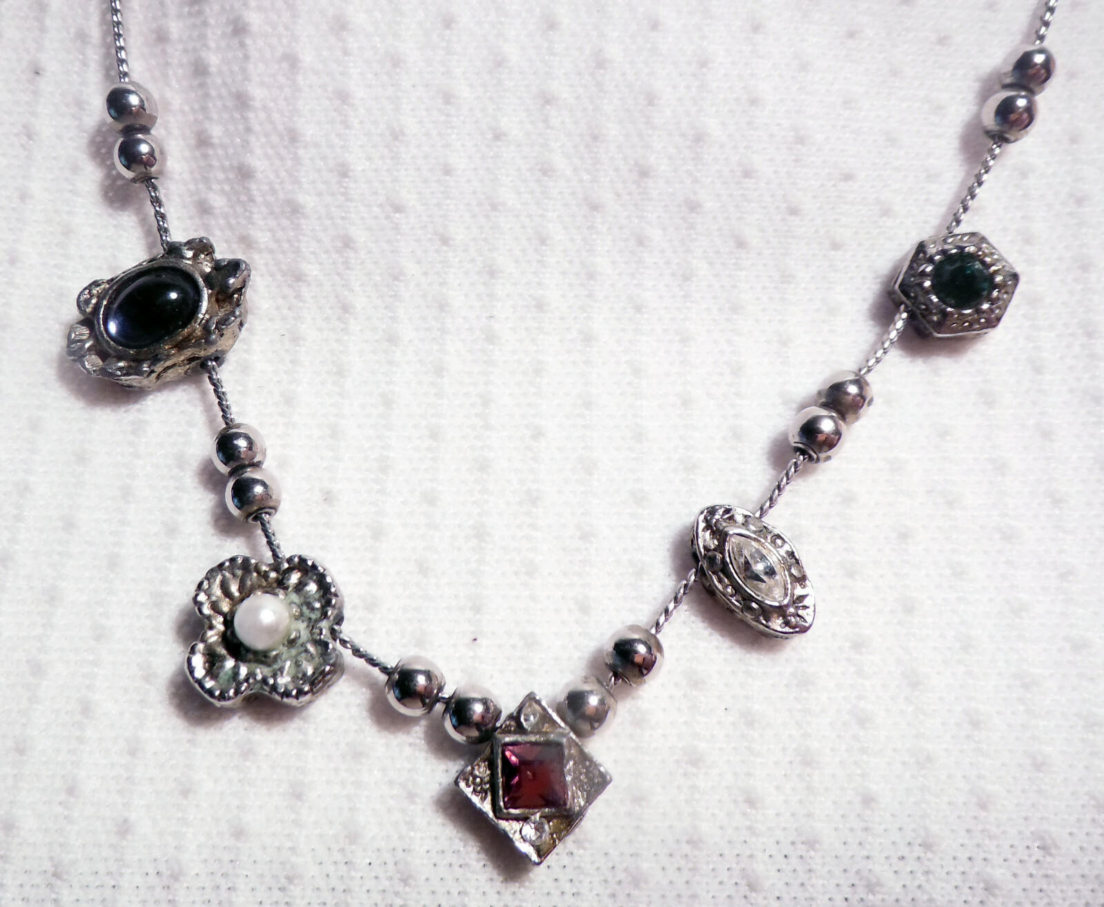 SILVER COLOR NECKLACE ~ VARIOUS COLORED STONES IN DIFFERENT SHAPES.