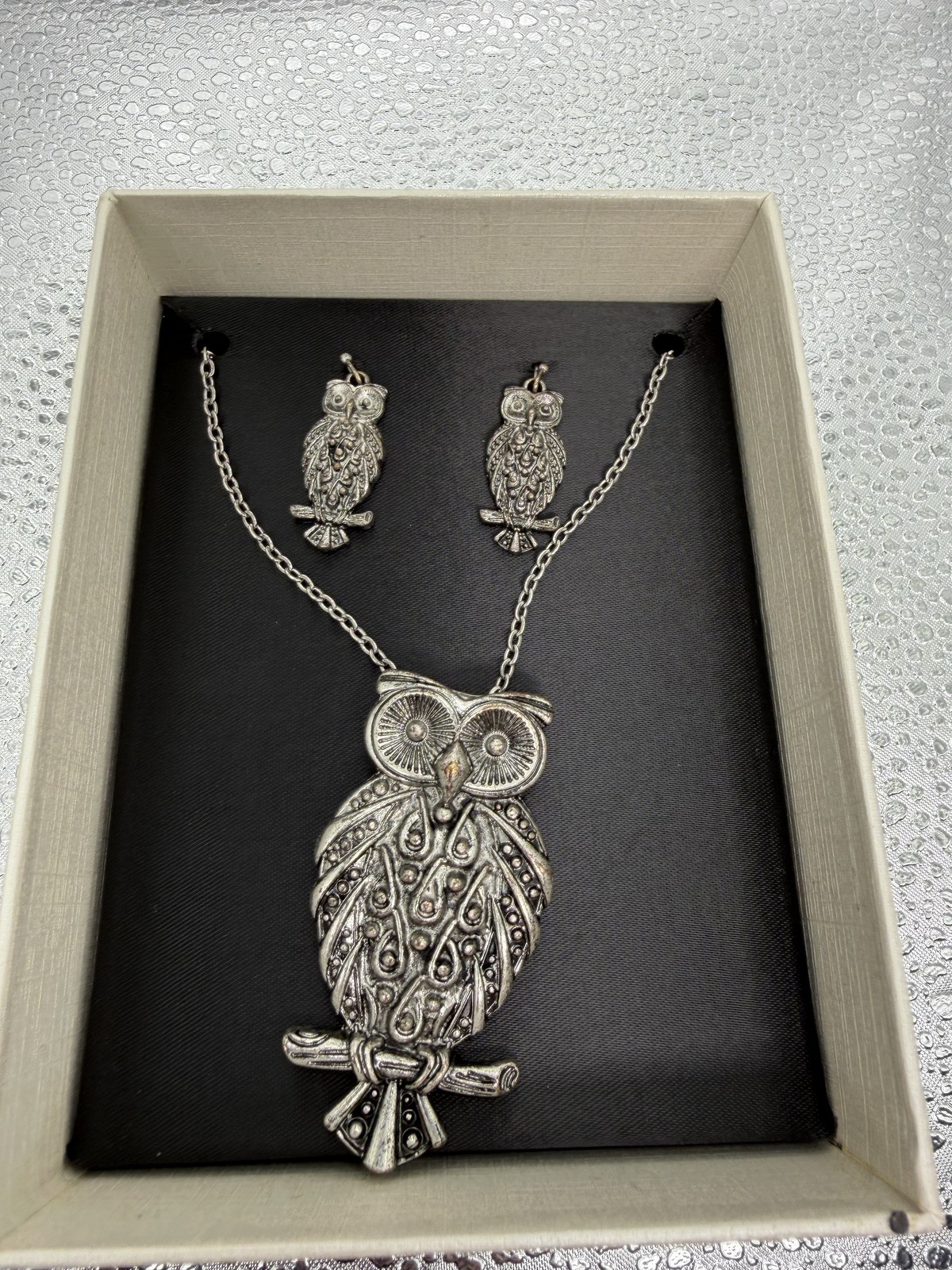 Mixit Owl Necklace & Earrings Jewelry Gift Set Silver Tone Gift Box New