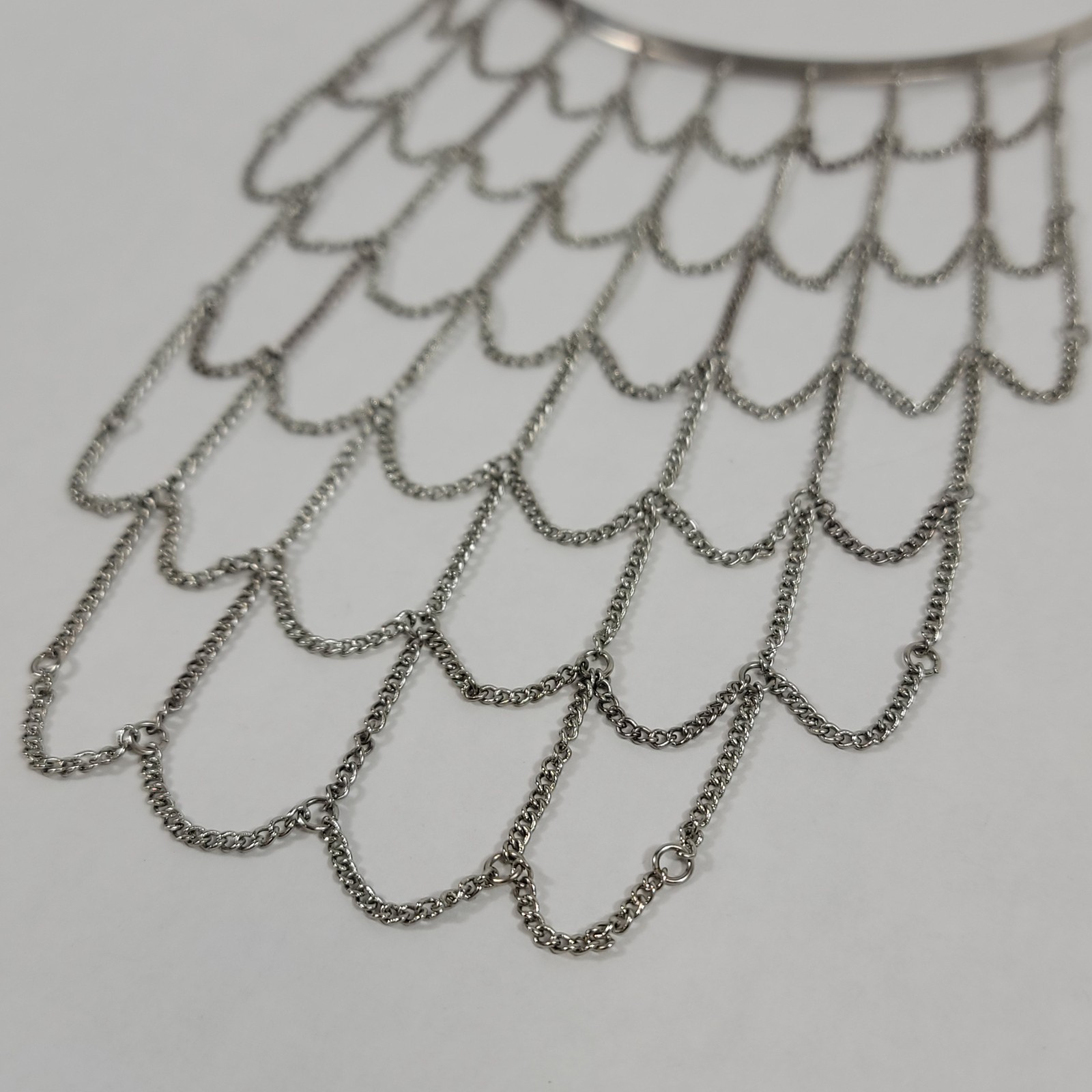 Unique Hoop Collar Chainmail Chainlink Style Silver Tone Metal Necklace Choker