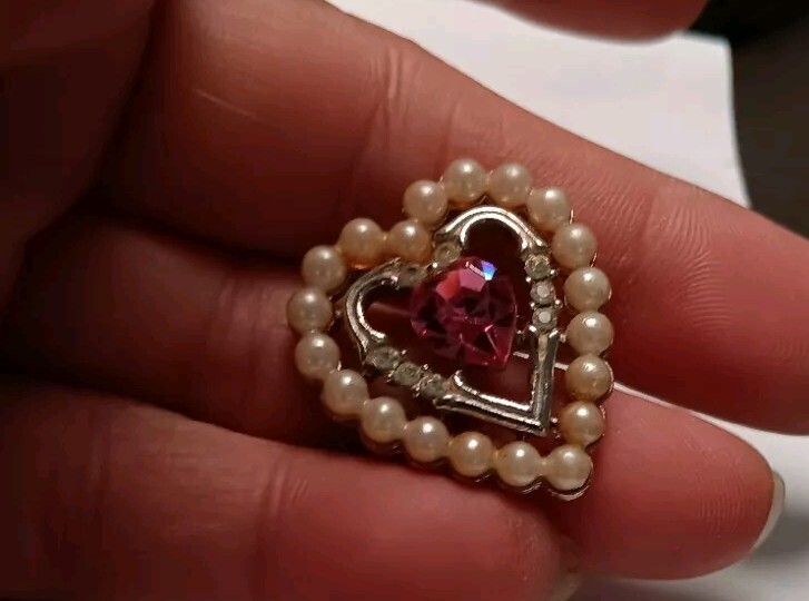 Avon Silver Tone Marked Heart Shaped Pink,colorless Stoned Faux Pearl Pendant