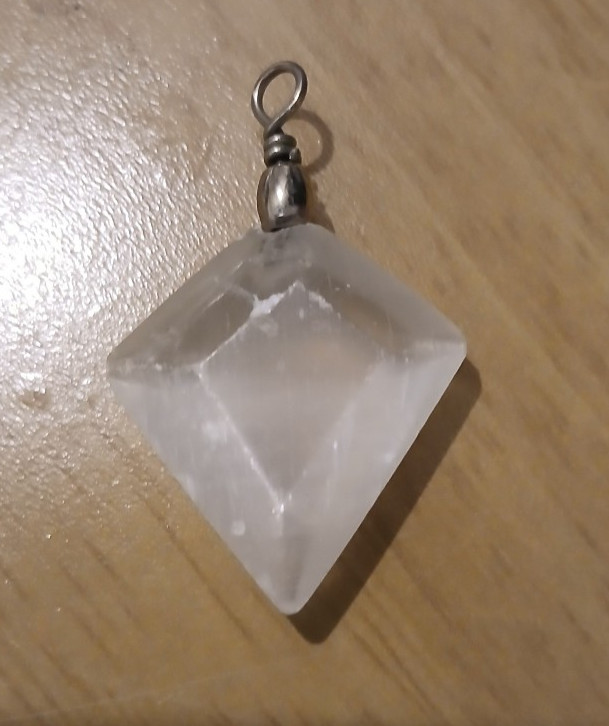 Diamond Shape Pendant Necklace White Opaque Crystal