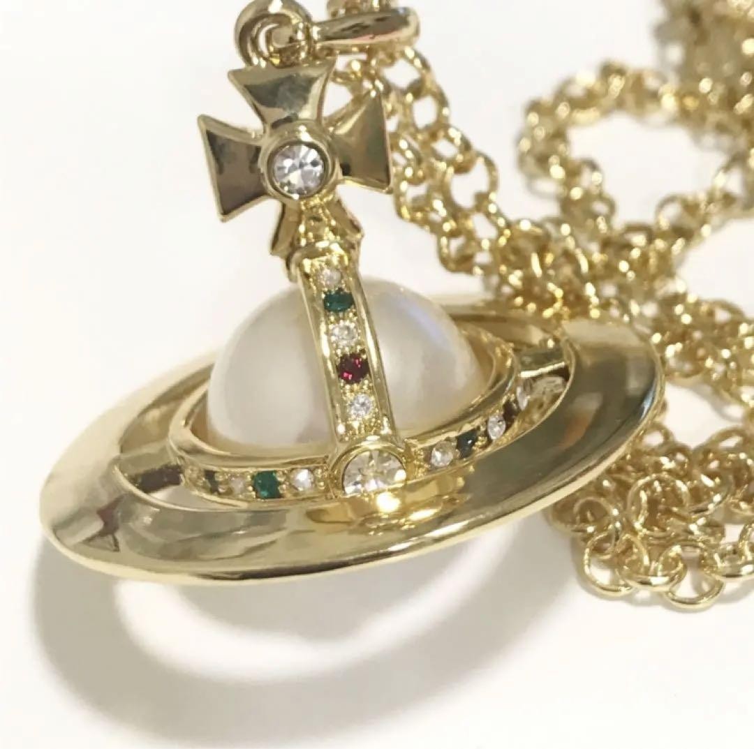 Vivienne Westwood Necklace pearl Small Orb gold w/drawstring [E0090