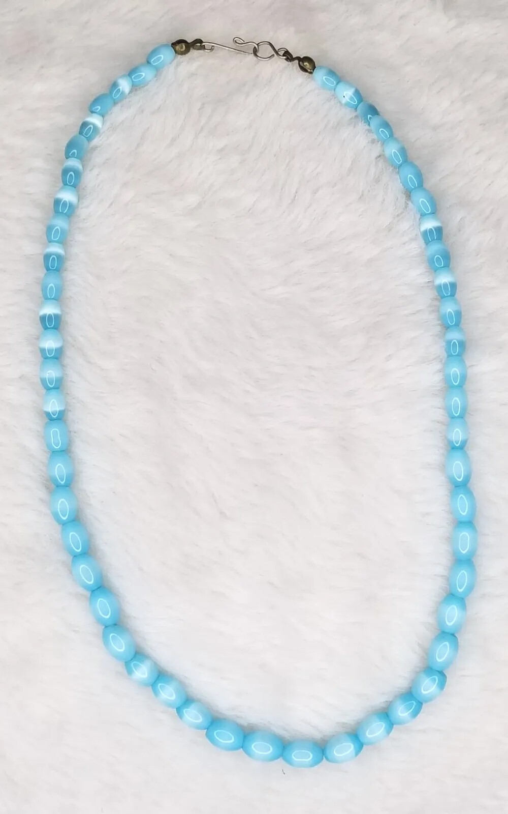 VINTAGE BEAUTIFUL BABY BLUE & WHITE BEAD 15.5″ FASHION NECKLACE EYE CATCHING WOW