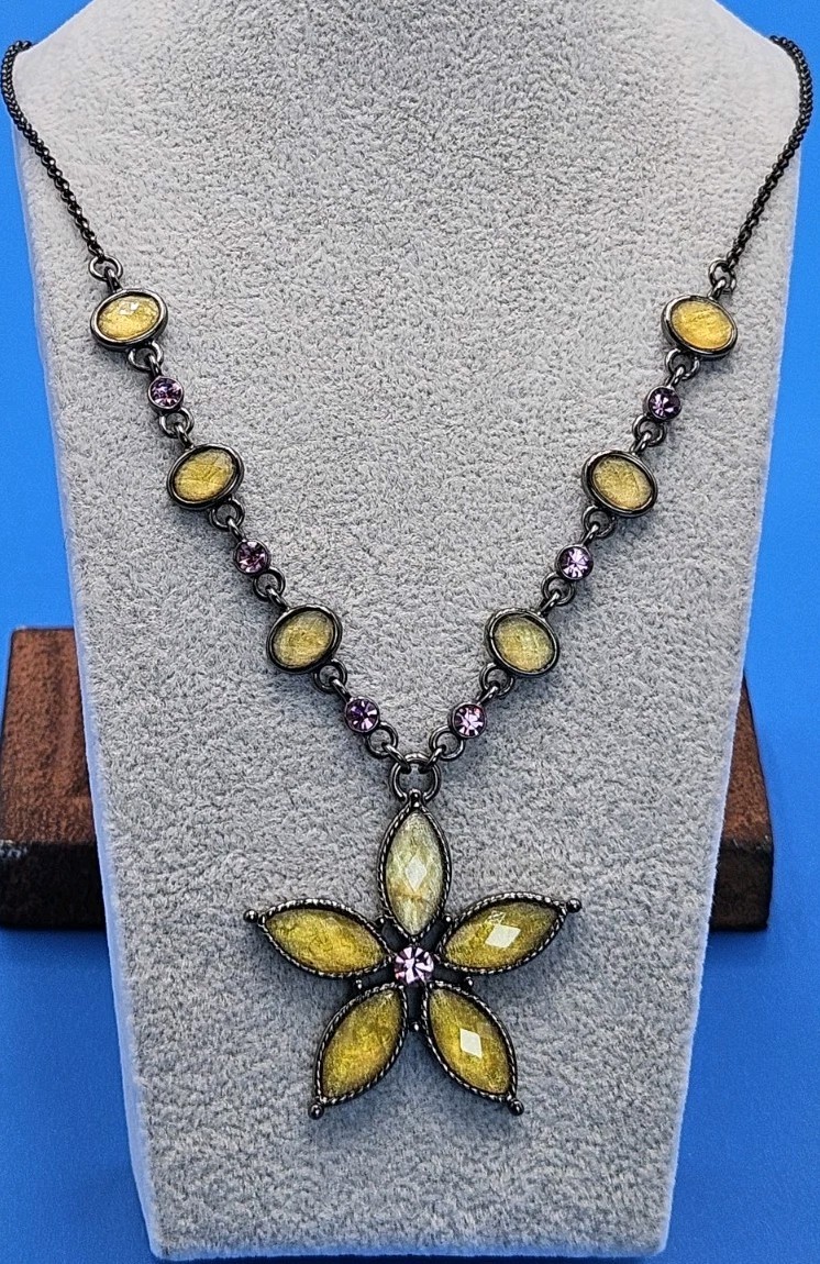 Park Lane Ashley Necklace Yellow Flowers/Pink Accents Rhinestones