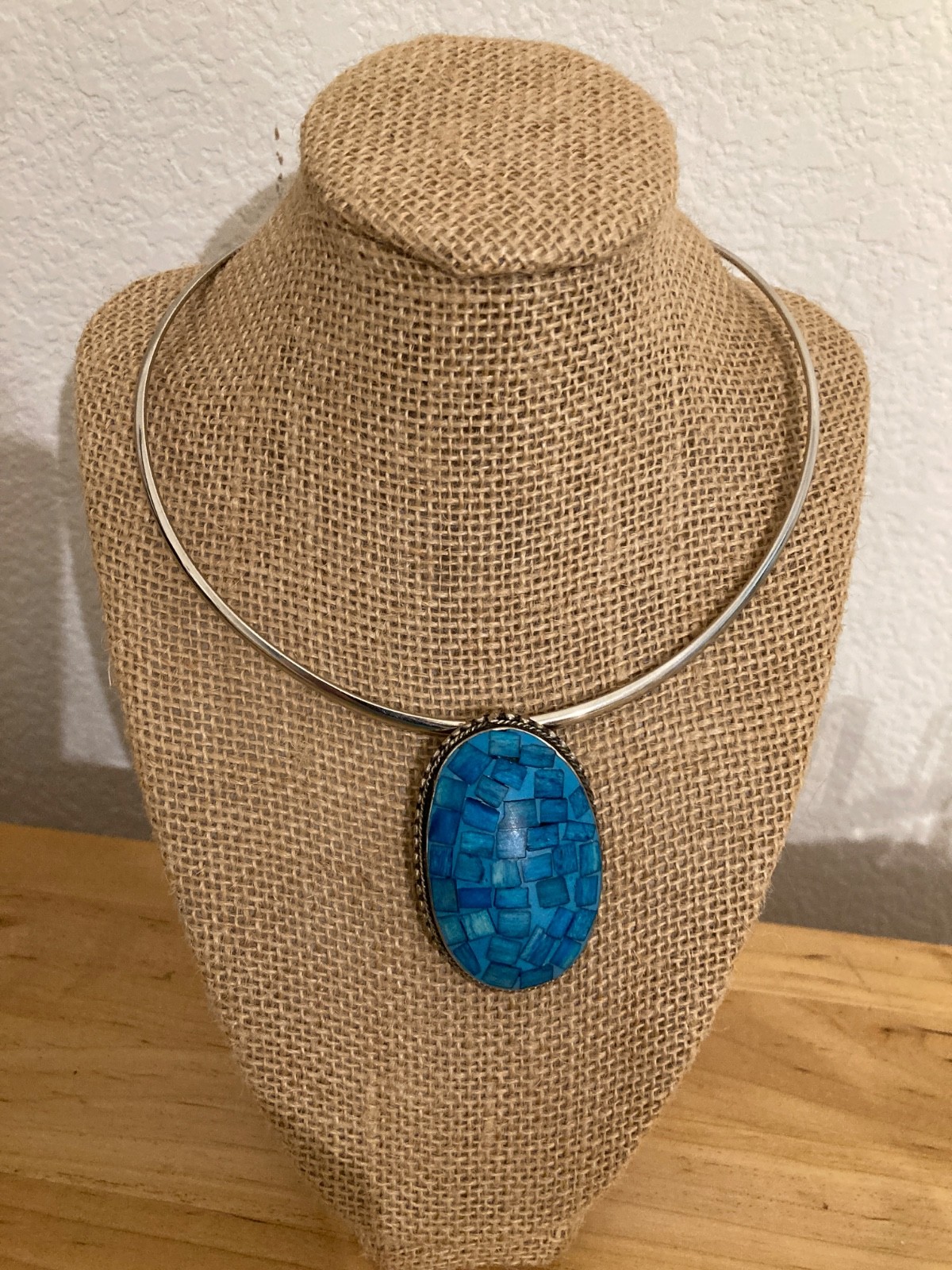Choker with Pendant