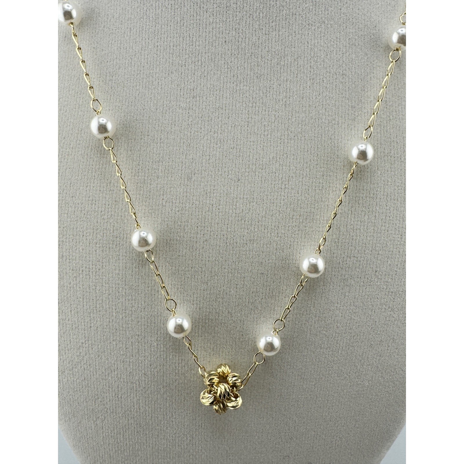 Gold Tone Pearl Station Necklace Textured Knot Floral Pendant Adjustable Chain