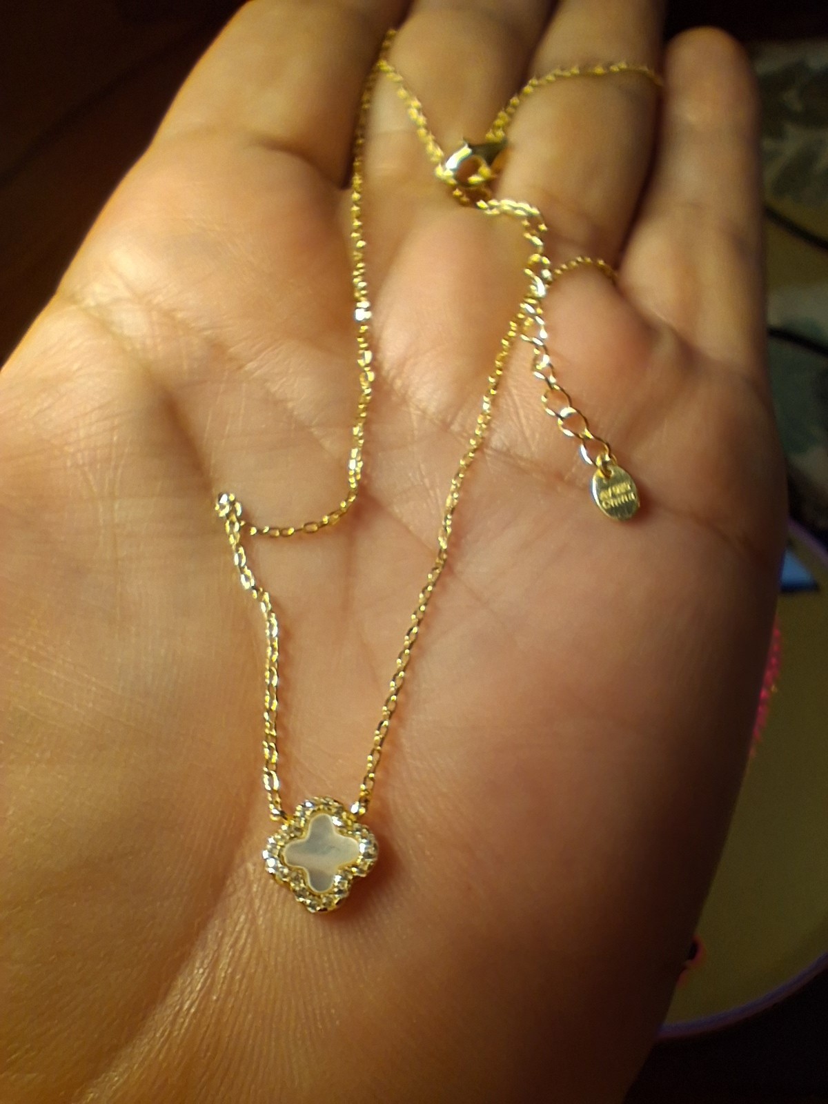 Gorgeous mother of pearl clover on gold over sterling AV 925 china