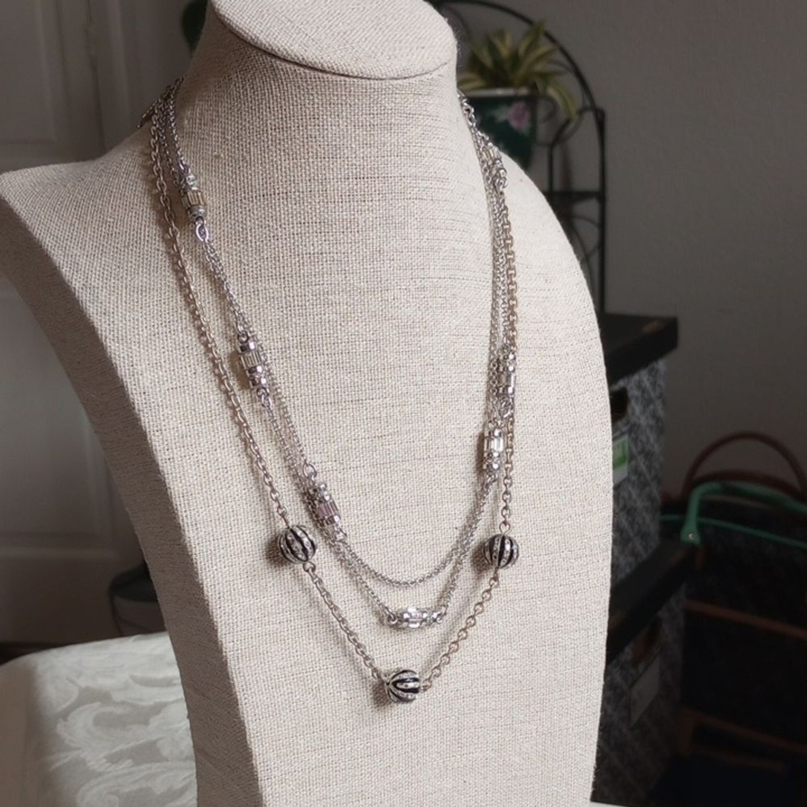 18in & 32in Set Of Fashion Necklaces Art Deco Style station Silvertone Crystal
