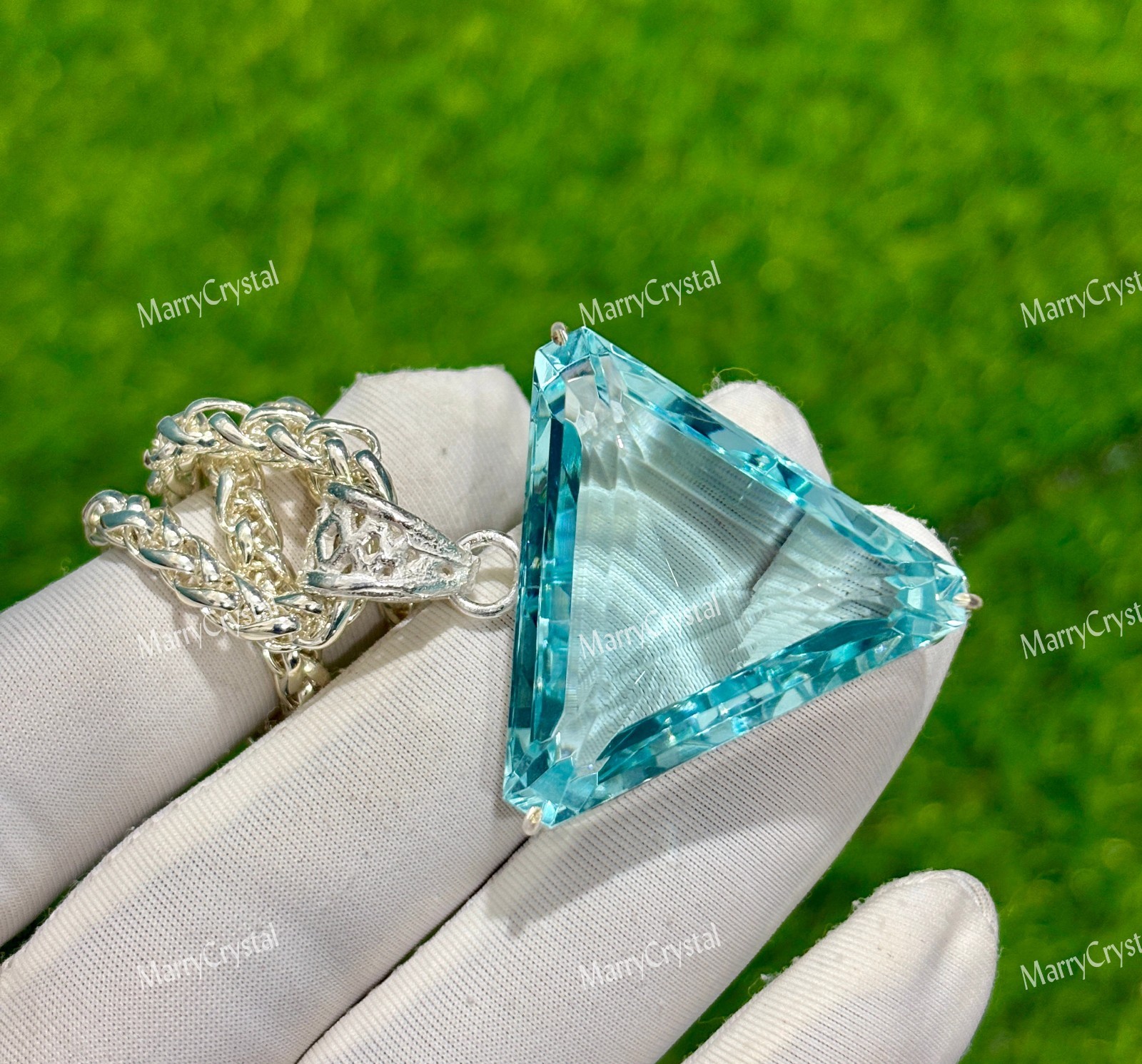 65+ Ct Trillion Cut Blue Aquamarine German Silver with 18″ Chain Loose Gemstone
