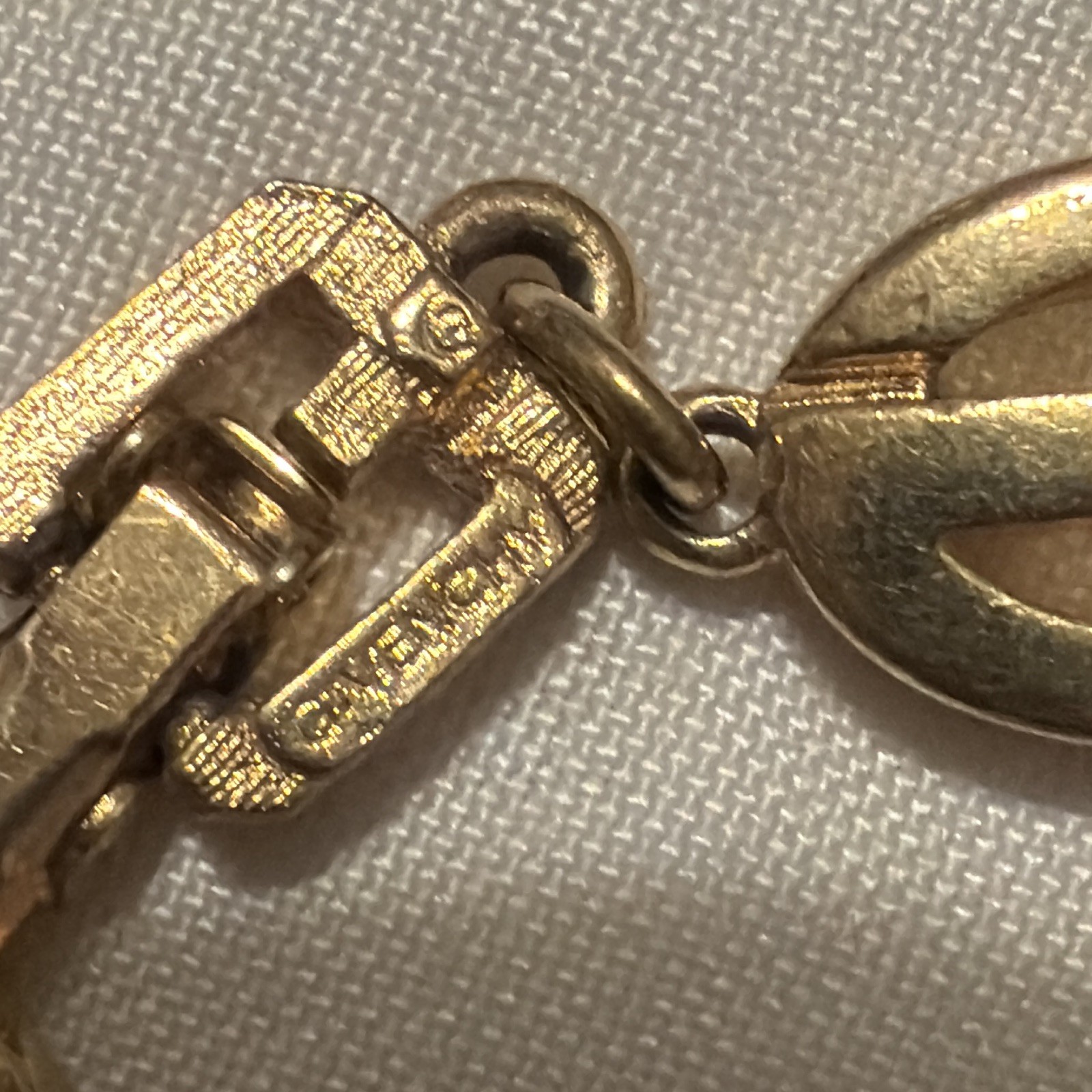 Signed Gold Tone Metal Oval Link Chain Necklace, Chain Style, Undated, givenchy