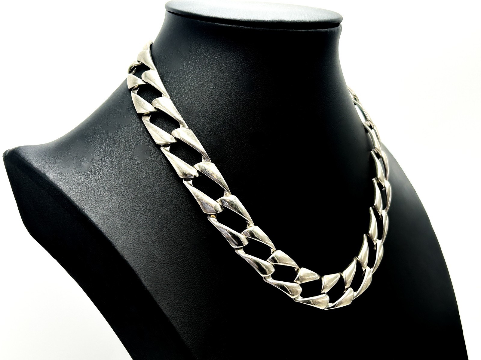Silver Tone Chunky Flat Curb Chain Necklace – Wide Statement Link