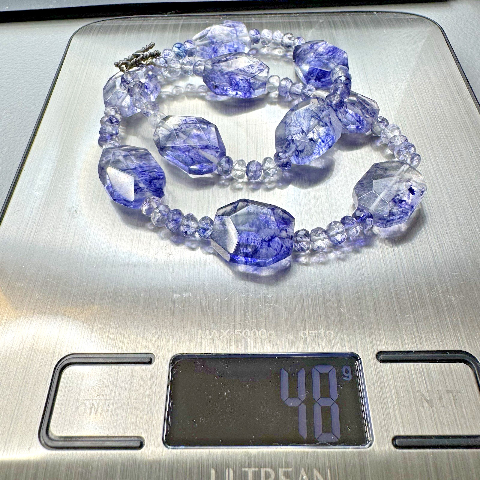 Faceted Oval Clear With Blue Purple Inclusions Glass Bead Necklace 17”