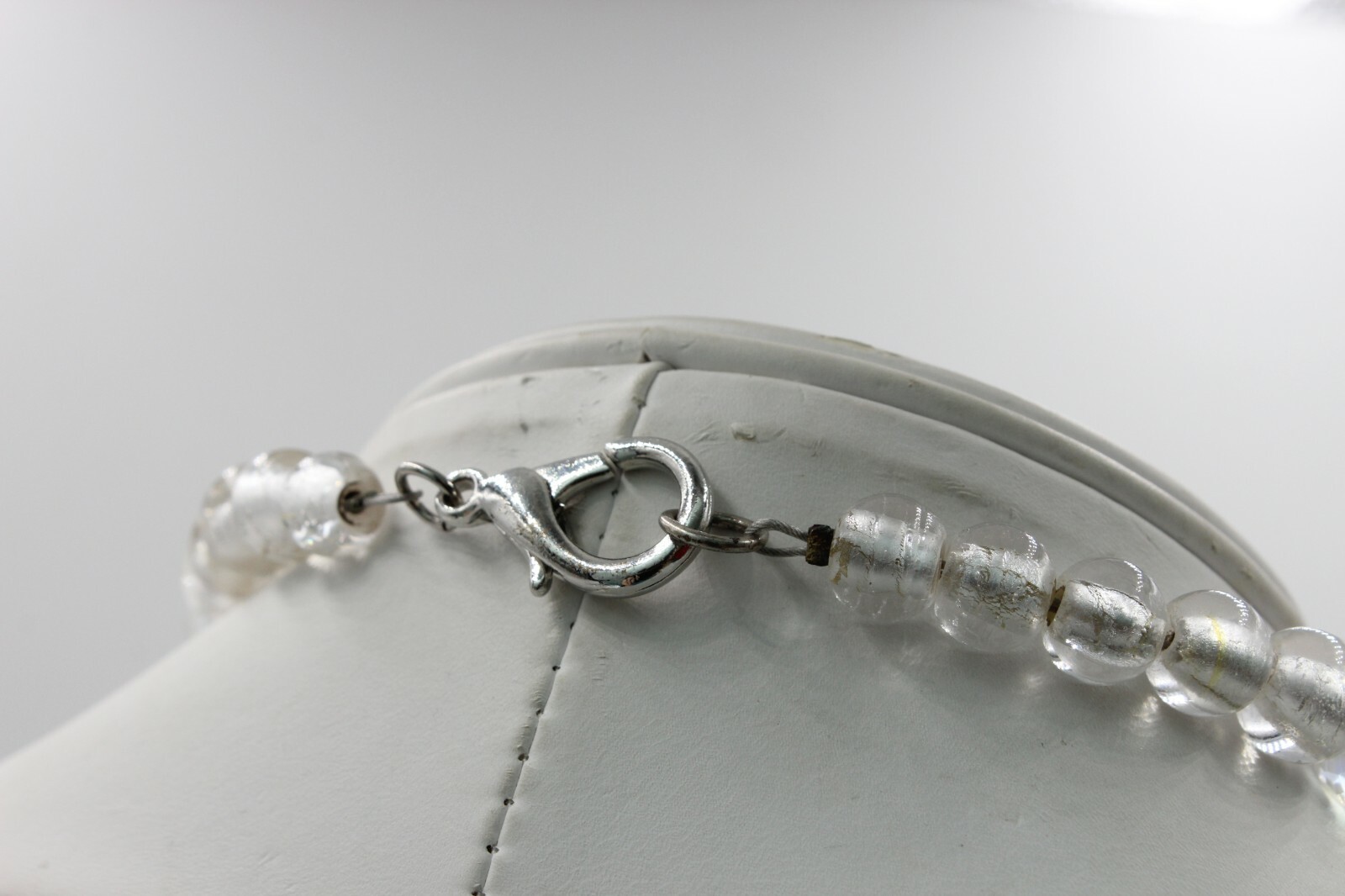 Various Shapes Crystal Clear Silver Iridescent Chunky Bead Necklace Pre-owned