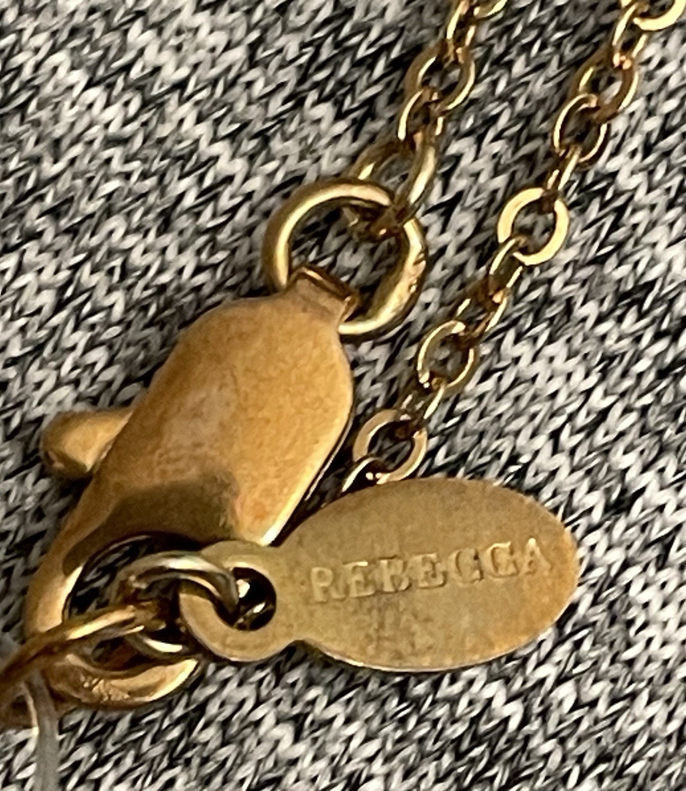 Rebecca Accessories Whimsical Beauty Crystal Quartz Pendant 18″ Gold-tone Chain