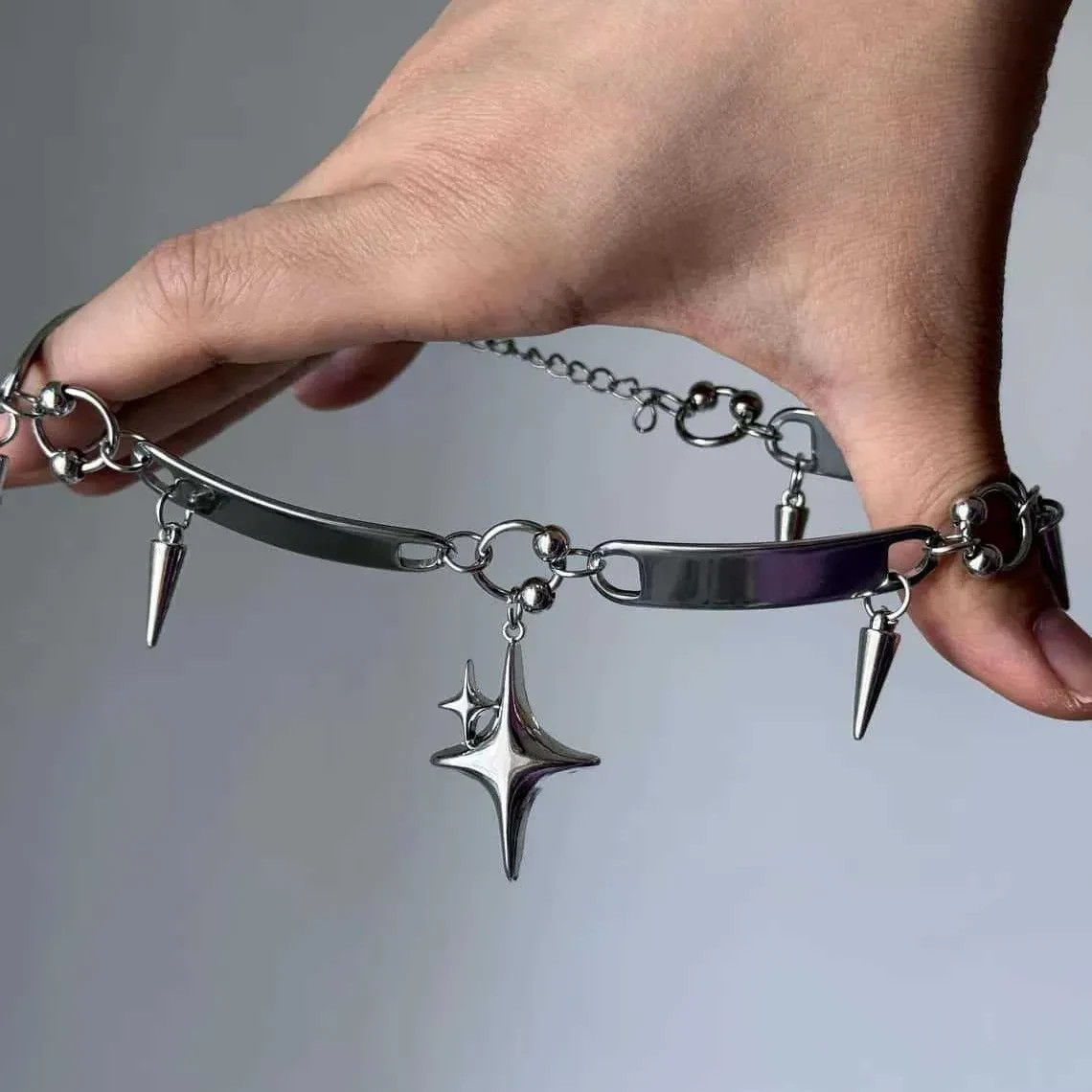Gothic Y2K Star Choker Necklace Punk Spike Pendant Silver Metal Grunge Jewelry
