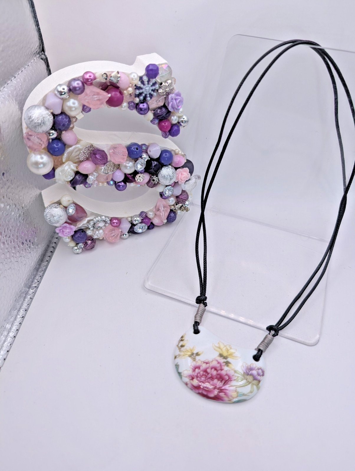 Crescent floral print white ceramic pendant adjustable cord NONE METAL Necklace