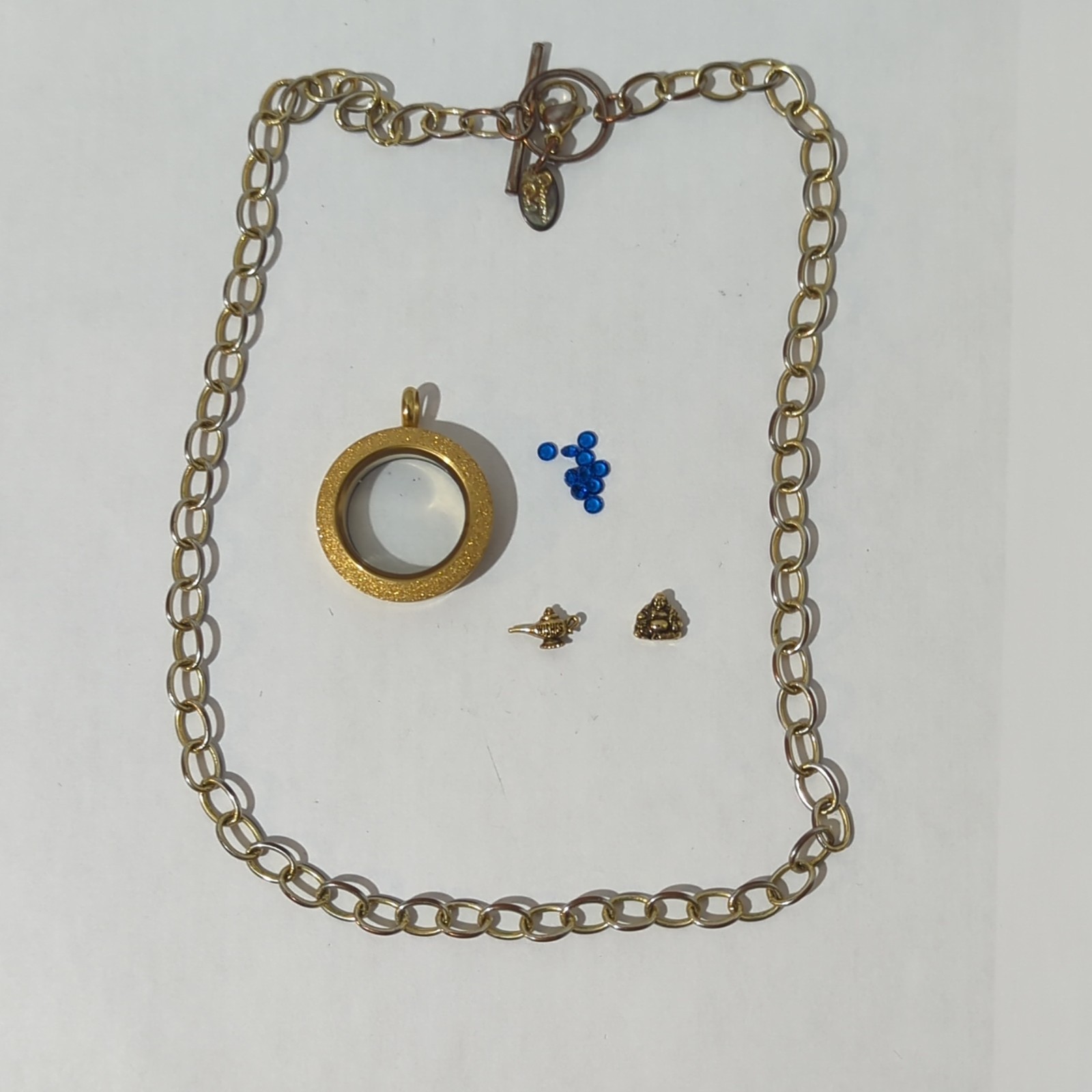 Authentic Origami Owl Small Gold Twist Locket Bundle with Chain and Charms