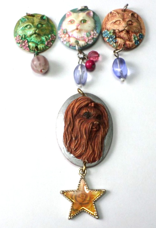 4 Different Resin Hand Painted Cats &Dog Cameos Pendants Top Hole 25mm -40x30mm