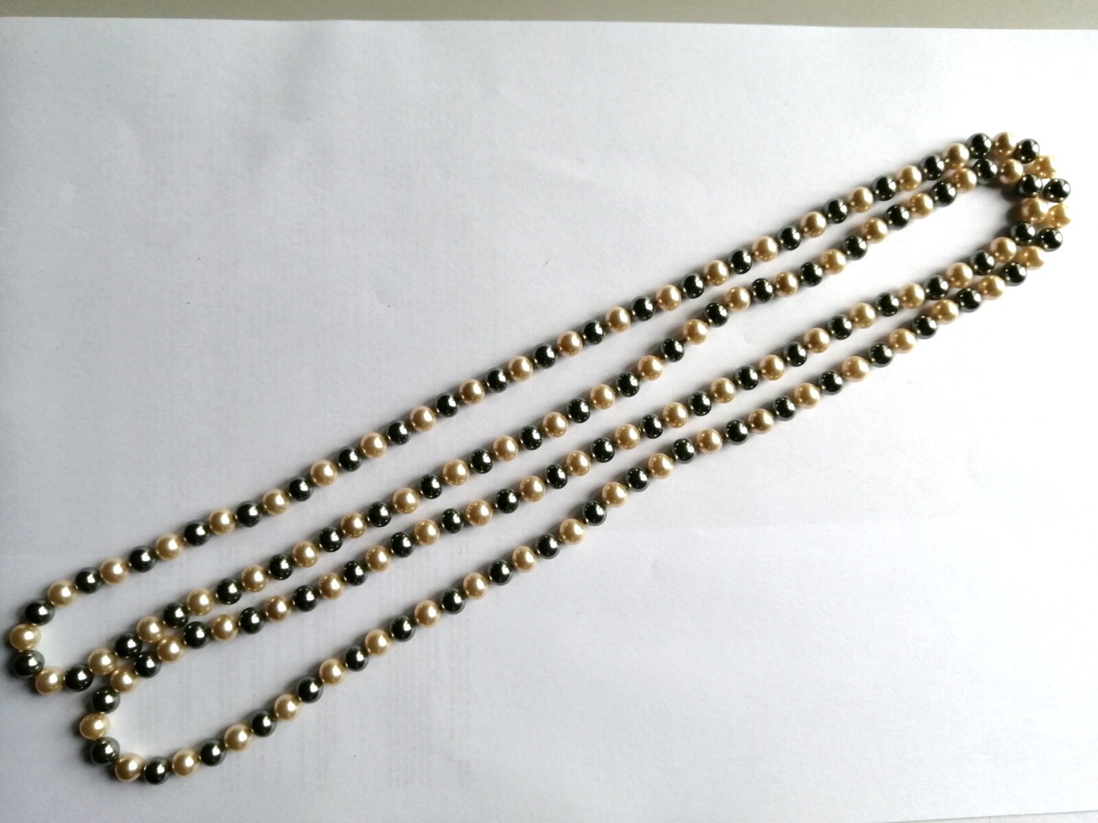 47″ long Beautiful Authentic Majorica Round 7mm Natural Cultured Pearl Necklace